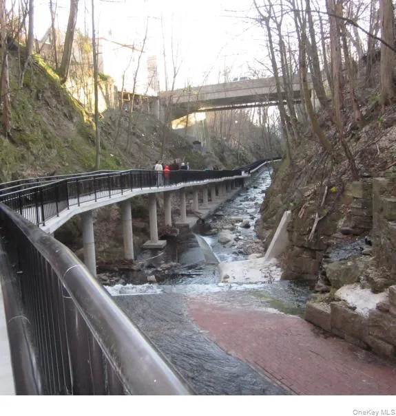 Pathway along the gorge - downtown Ossining Pathway along the gorge - downtown Ossining