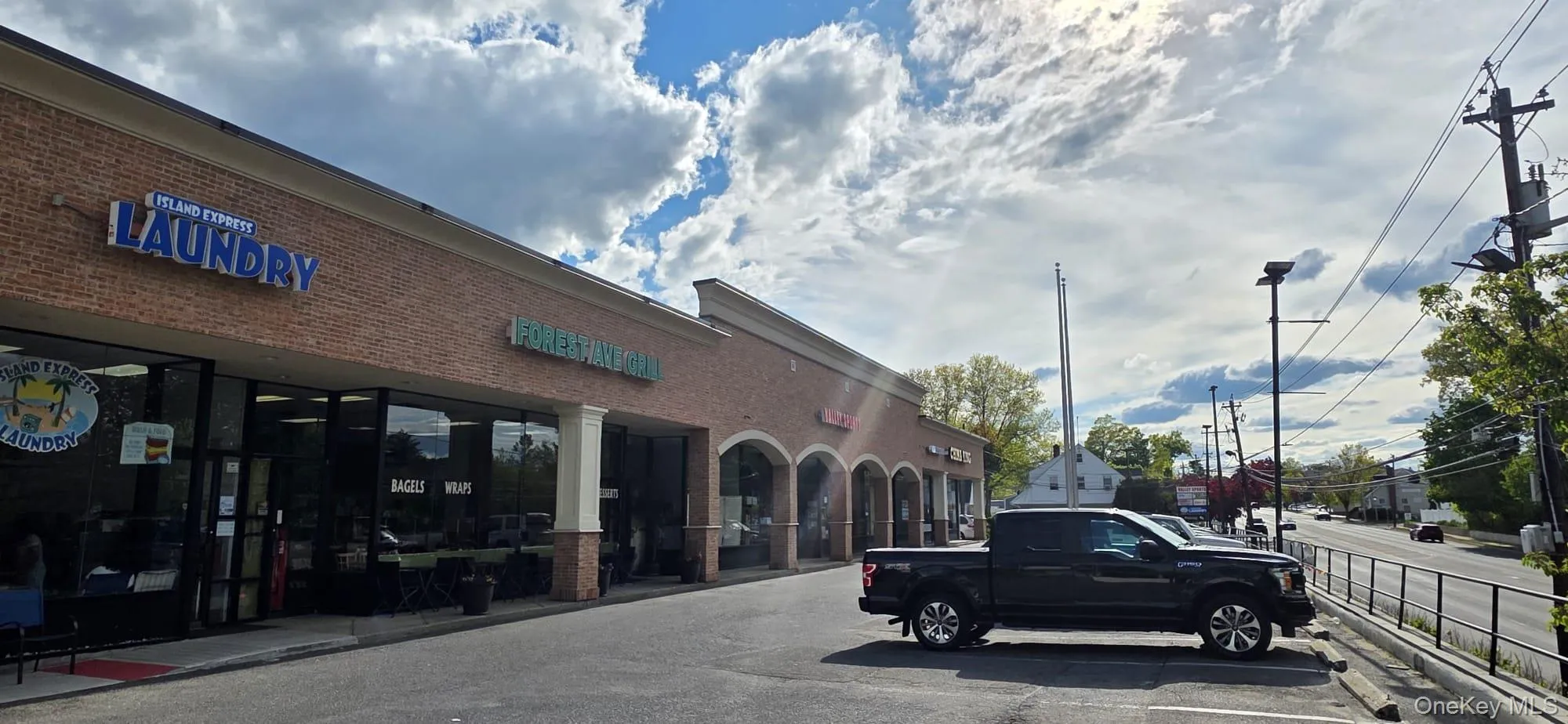 170 Forest Avenue, Glen Cove, NY, ,Commercial Lease,For Rent,Forest,0,1021502 170 Forest Avenue, Glen Cove, NY, ,Commercial Lease,For Rent,Forest,0,1021502