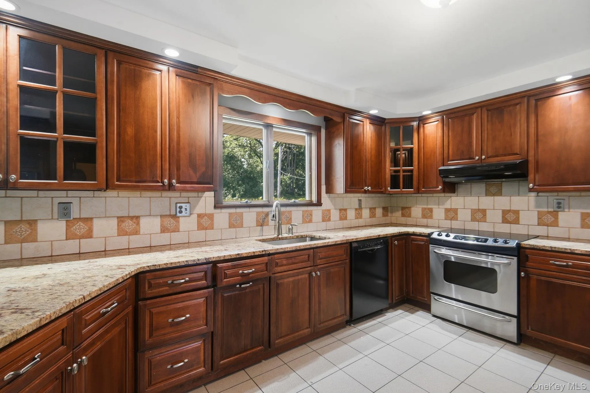91 Ridge Road, Marlboro, NY, 4 Bedrooms Bedrooms, 8 Rooms Rooms,2 BathroomsBathrooms,Residential,For Rent,Ridge,0,1021503 91 Ridge Road, Marlboro, NY, 4 Bedrooms Bedrooms, 8 Rooms Rooms,2 BathroomsBathrooms,Residential,For Rent,Ridge,0,1021503