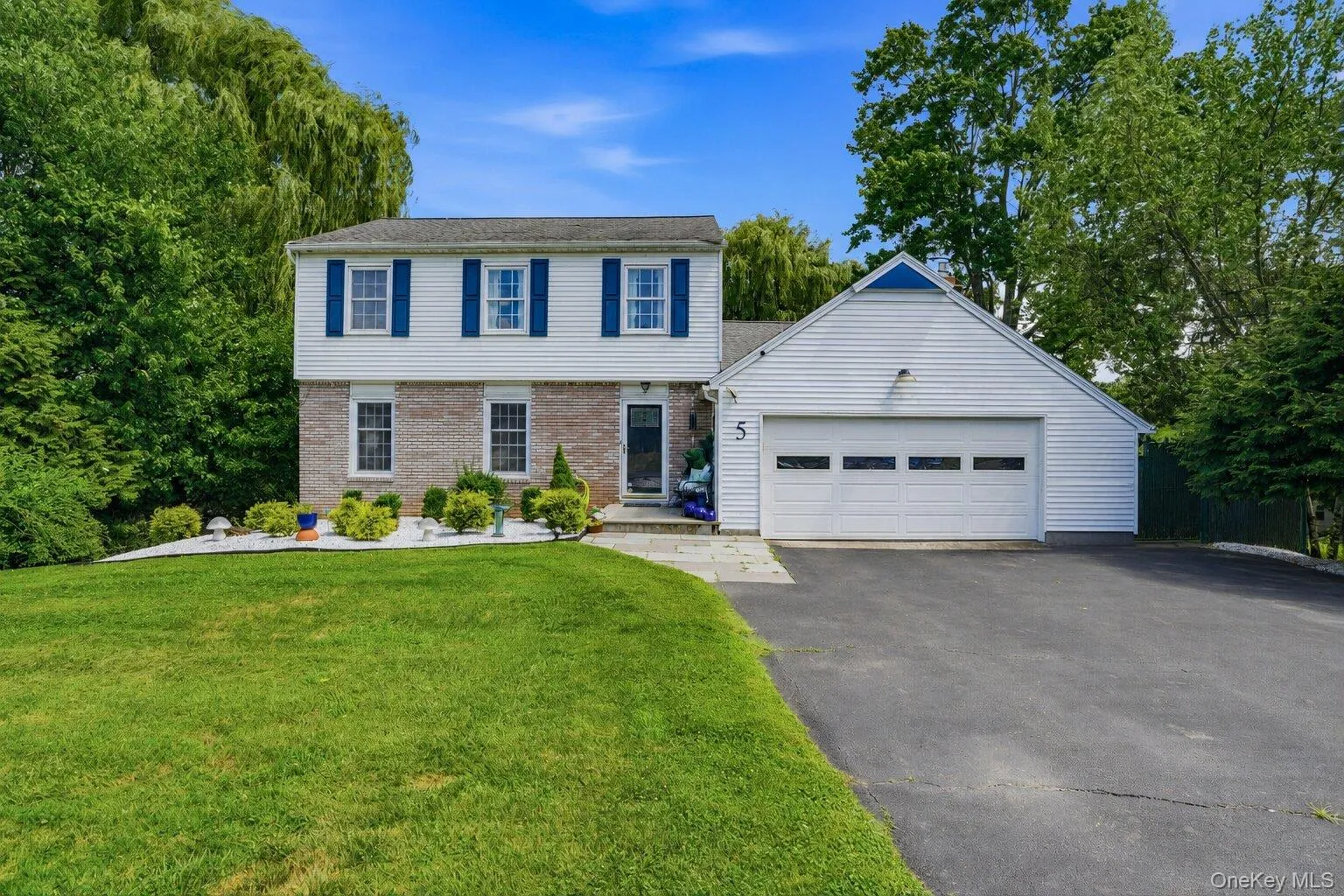 5 Virginia Drive, Ulster, NY, 3 Bedrooms Bedrooms, 7 Rooms Rooms,3 BathroomsBathrooms,Residential,For Rent,Virginia,0,1021508 5 Virginia Drive, Ulster, NY, 3 Bedrooms Bedrooms, 7 Rooms Rooms,3 BathroomsBathrooms,Residential,For Rent,Virginia,0,1021508