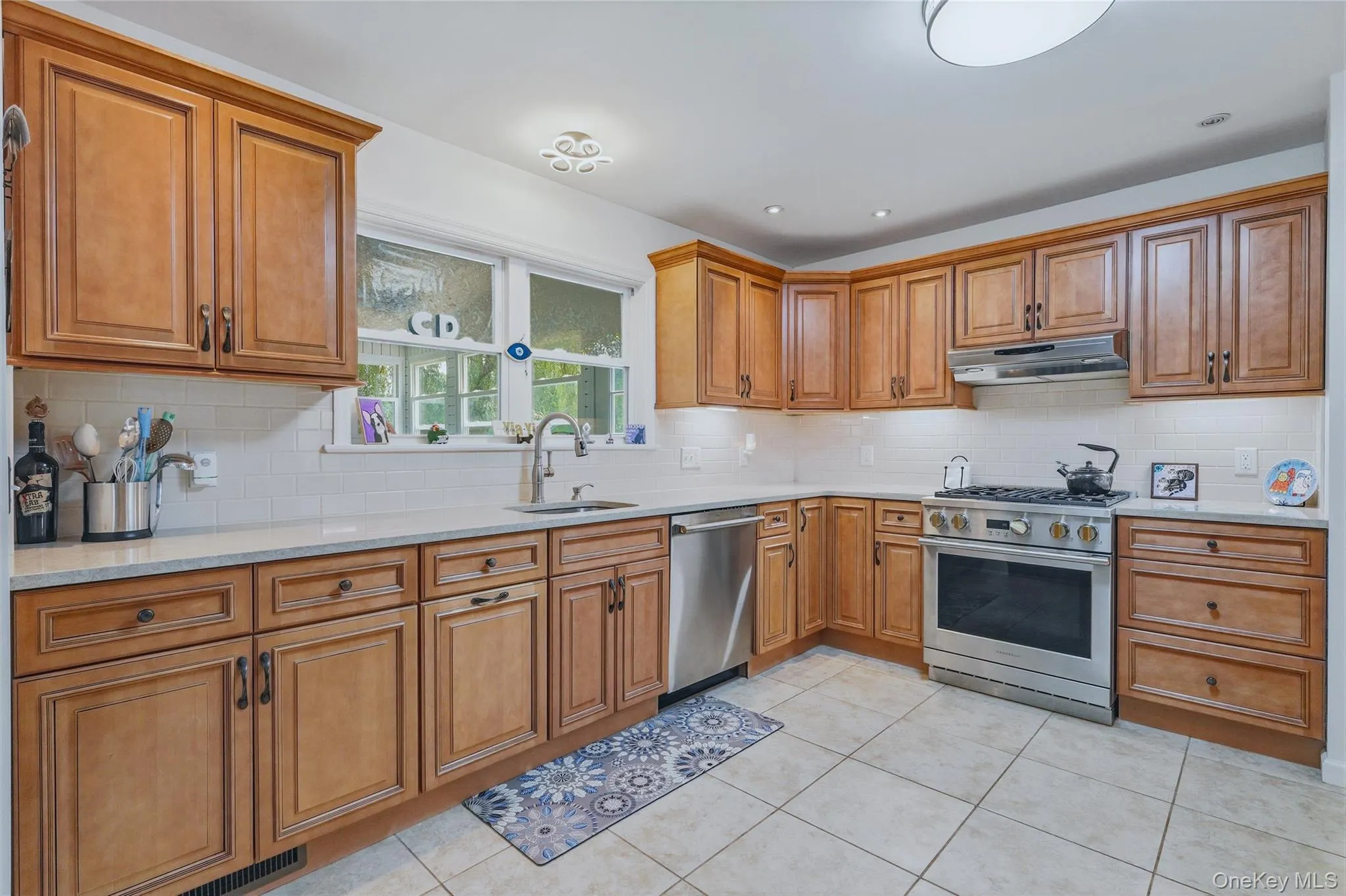 5 Virginia Drive, Ulster, NY, 3 Bedrooms Bedrooms, 7 Rooms Rooms,3 BathroomsBathrooms,Residential,For Rent,Virginia,0,1021508 5 Virginia Drive, Ulster, NY, 3 Bedrooms Bedrooms, 7 Rooms Rooms,3 BathroomsBathrooms,Residential,For Rent,Virginia,0,1021508