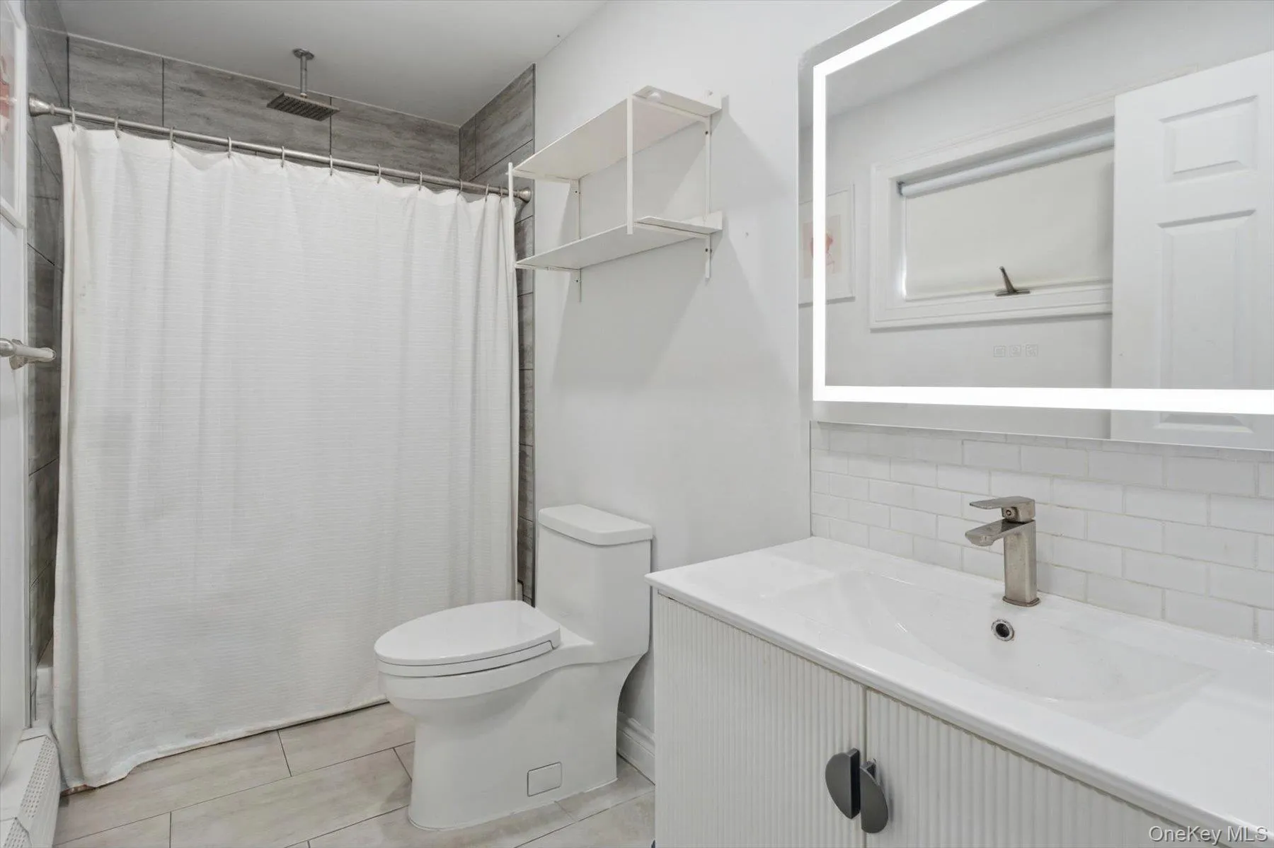 1A Gerald Lane, Southampton, NY, 3 Bedrooms Bedrooms, 10 Rooms Rooms,3 BathroomsBathrooms,Residential Lease,For Rent,Gerald,0,1021509 1A Gerald Lane, Southampton, NY, 3 Bedrooms Bedrooms, 10 Rooms Rooms,3 BathroomsBathrooms,Residential Lease,For Rent,Gerald,0,1021509