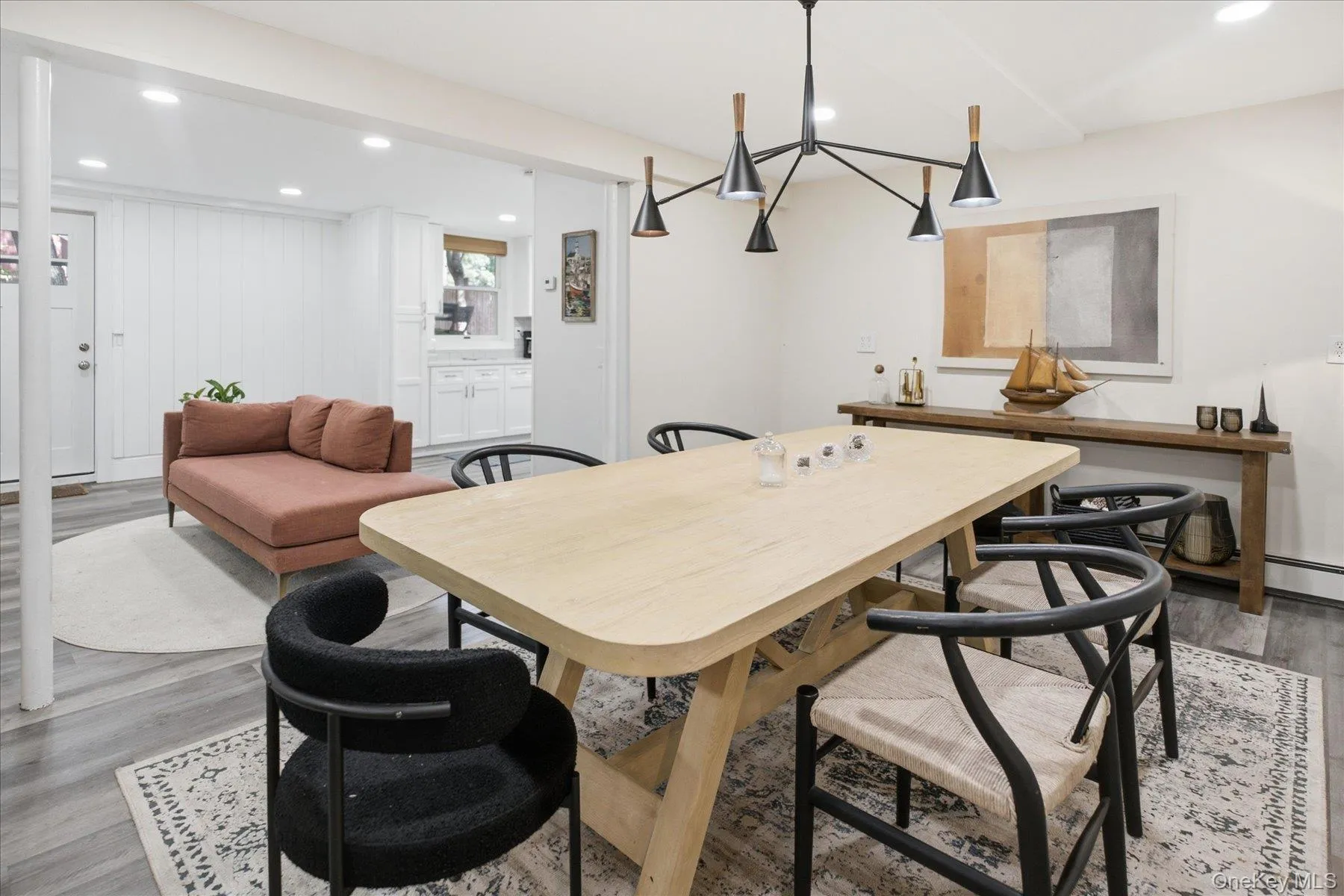 1A Gerald Lane, Southampton, NY, 3 Bedrooms Bedrooms, 10 Rooms Rooms,3 BathroomsBathrooms,Residential Lease,For Rent,Gerald,0,1021509 1A Gerald Lane, Southampton, NY, 3 Bedrooms Bedrooms, 10 Rooms Rooms,3 BathroomsBathrooms,Residential Lease,For Rent,Gerald,0,1021509