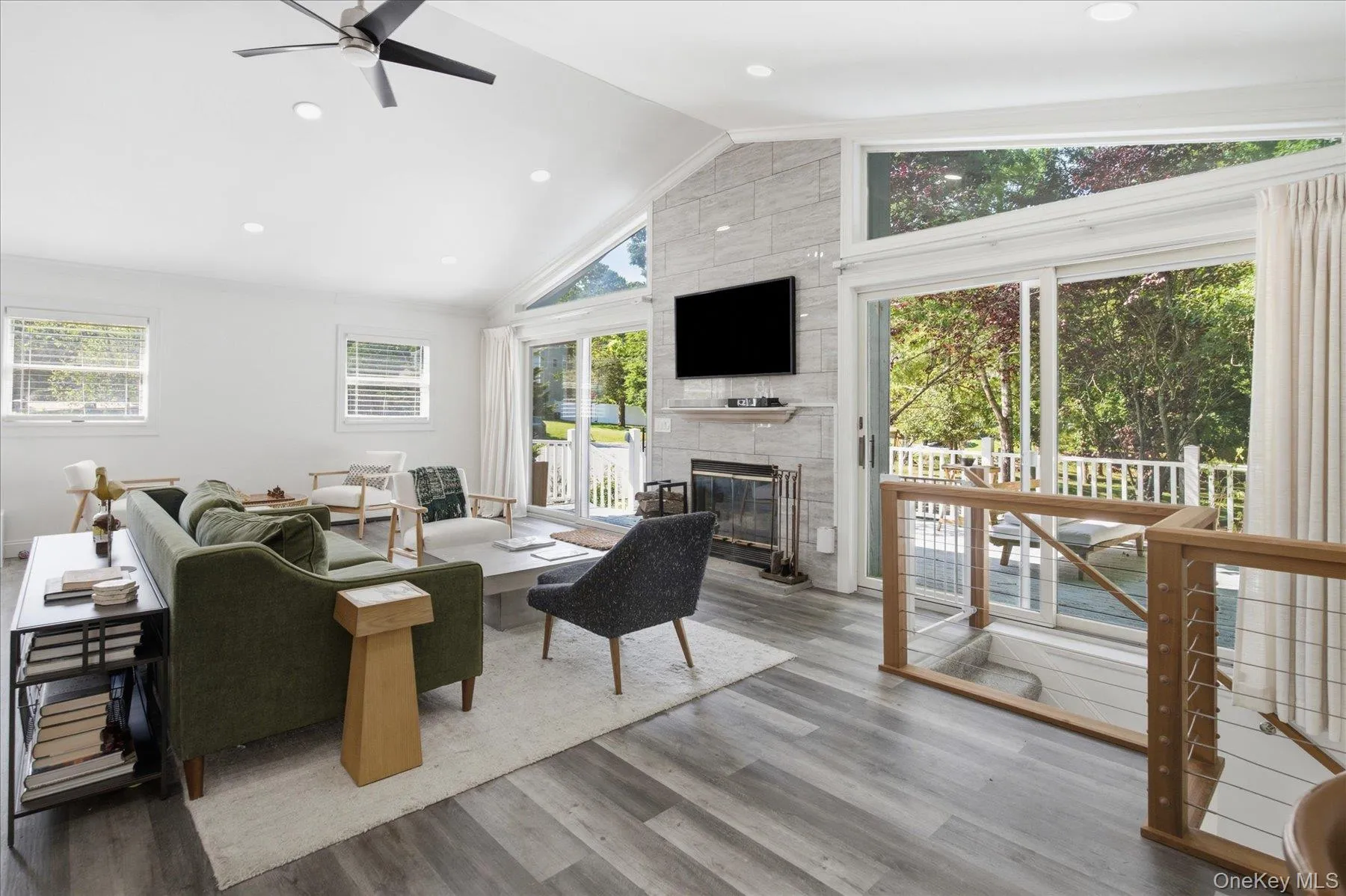 1A Gerald Lane, Southampton, NY, 3 Bedrooms Bedrooms, 10 Rooms Rooms,3 BathroomsBathrooms,Residential Lease,For Rent,Gerald,0,1021509 1A Gerald Lane, Southampton, NY, 3 Bedrooms Bedrooms, 10 Rooms Rooms,3 BathroomsBathrooms,Residential Lease,For Rent,Gerald,0,1021509