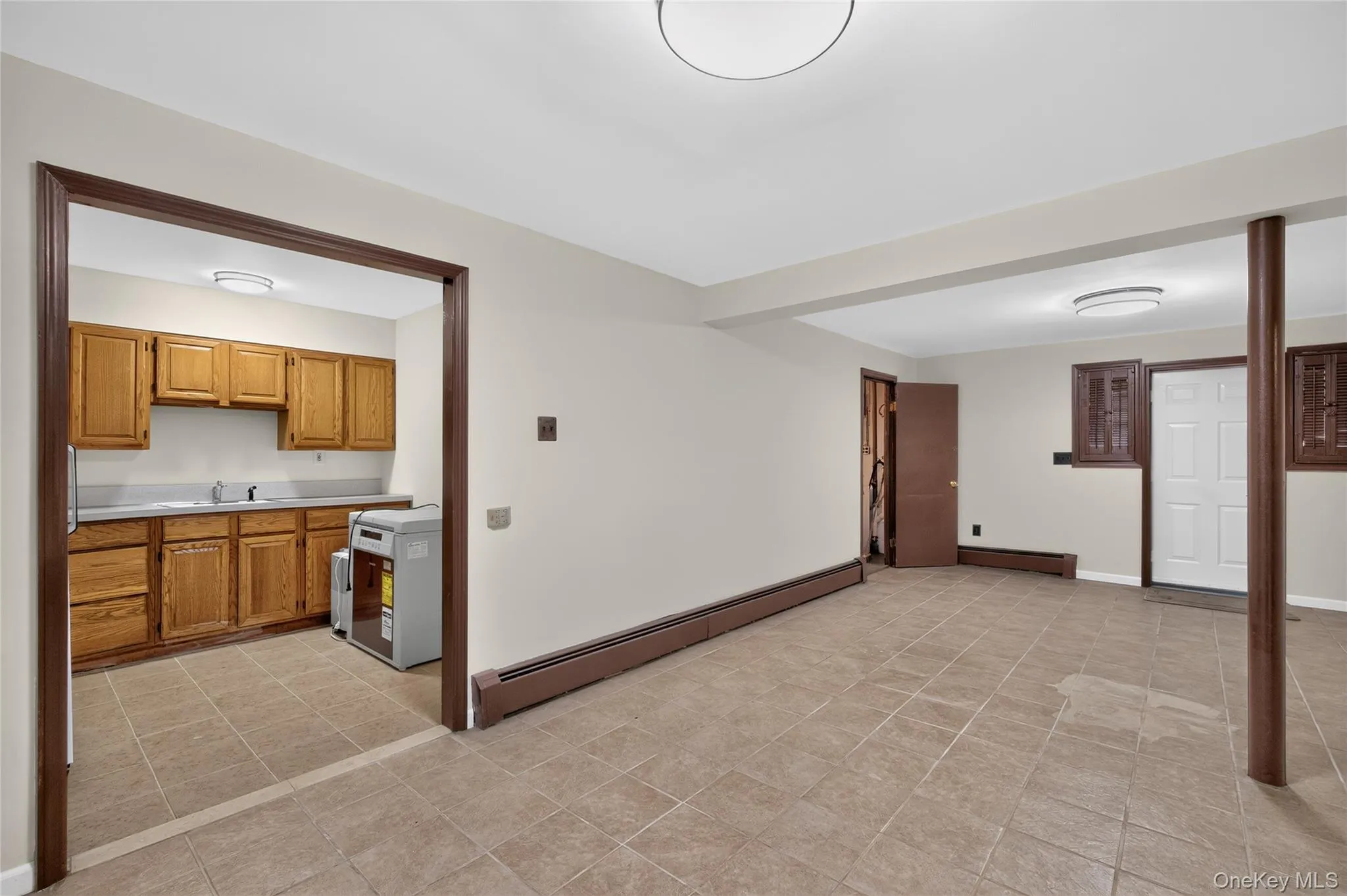 3 Greenwood Lane, Greenburgh, NY, 5 Bedrooms Bedrooms, 9 Rooms Rooms,2 BathroomsBathrooms,Residential,For Rent,Greenwood,0,1021512 3 Greenwood Lane, Greenburgh, NY, 5 Bedrooms Bedrooms, 9 Rooms Rooms,2 BathroomsBathrooms,Residential,For Rent,Greenwood,0,1021512
