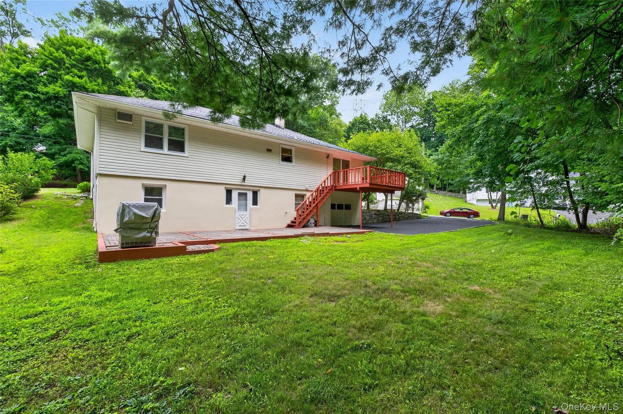 3 Greenwood Lane, Greenburgh, NY, 5 Bedrooms Bedrooms, 9 Rooms Rooms,2 BathroomsBathrooms,Residential,For Rent,Greenwood,0,1021512 3 Greenwood Lane, Greenburgh, NY, 5 Bedrooms Bedrooms, 9 Rooms Rooms,2 BathroomsBathrooms,Residential,For Rent,Greenwood,0,1021512