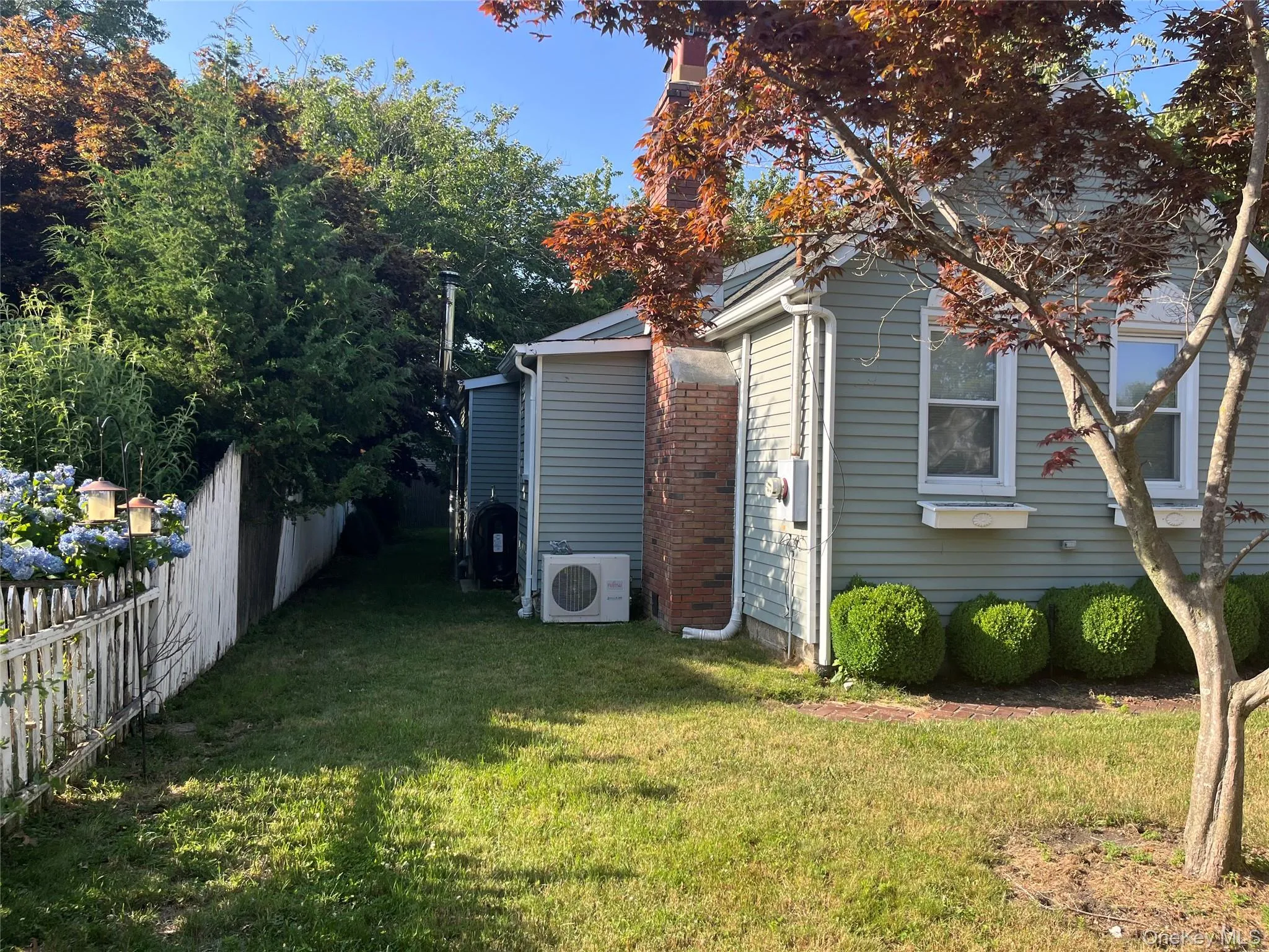 1 Saltaire Road, Brookhaven, NY, 2 Bedrooms Bedrooms, 5 Rooms Rooms,1 BathroomBathrooms,Residential,For Rent,Saltaire,0,1021514 1 Saltaire Road, Brookhaven, NY, 2 Bedrooms Bedrooms, 5 Rooms Rooms,1 BathroomBathrooms,Residential,For Rent,Saltaire,0,1021514