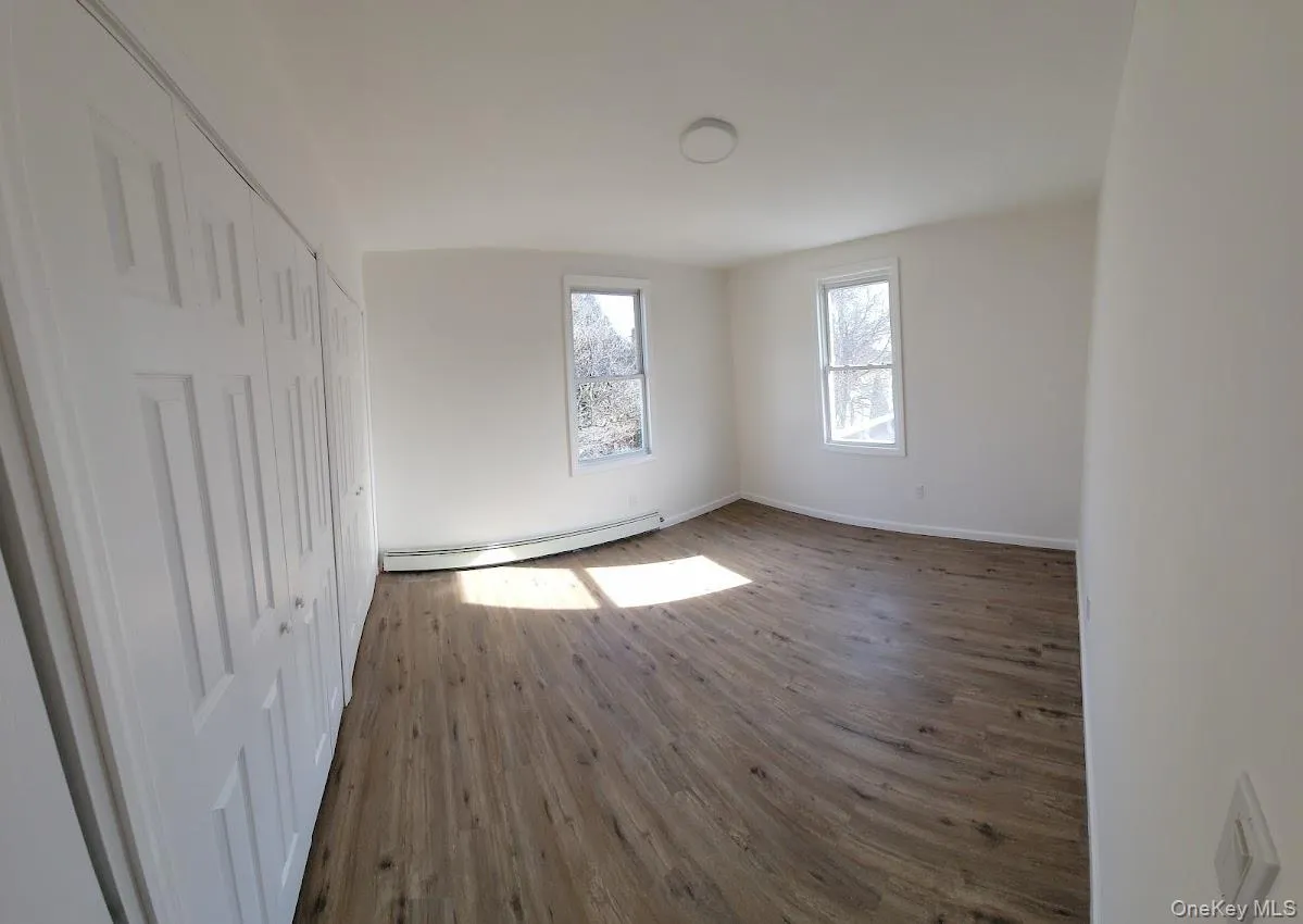 83 Kraemer Street, Oyster Bay, NY, 2 Bedrooms Bedrooms, 5 Rooms Rooms,2 BathroomsBathrooms,Residential Lease,For Rent,Kraemer,0,1021516 83 Kraemer Street, Oyster Bay, NY, 2 Bedrooms Bedrooms, 5 Rooms Rooms,2 BathroomsBathrooms,Residential Lease,For Rent,Kraemer,0,1021516