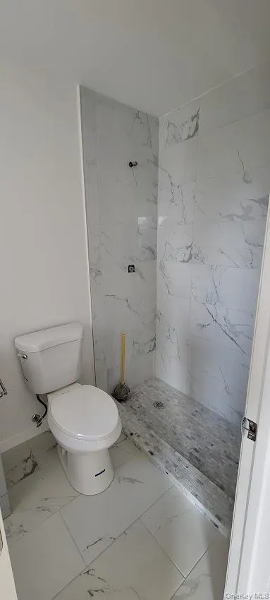 83 Kraemer Street, Oyster Bay, NY, 2 Bedrooms Bedrooms, 5 Rooms Rooms,2 BathroomsBathrooms,Residential Lease,For Rent,Kraemer,0,1021516 83 Kraemer Street, Oyster Bay, NY, 2 Bedrooms Bedrooms, 5 Rooms Rooms,2 BathroomsBathrooms,Residential Lease,For Rent,Kraemer,0,1021516