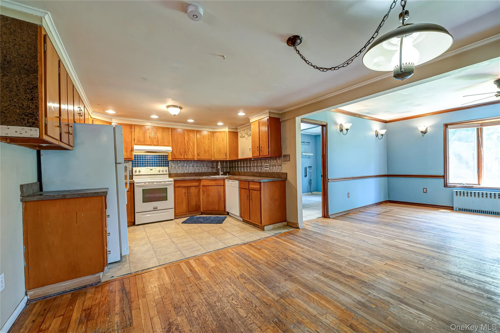 118 Tamarack Street, Islip, NY, 5 Bedrooms Bedrooms, 10 Rooms Rooms,2 BathroomsBathrooms,Residential,For Rent,Tamarack,0,1021519 118 Tamarack Street, Islip, NY, 5 Bedrooms Bedrooms, 10 Rooms Rooms,2 BathroomsBathrooms,Residential,For Rent,Tamarack,0,1021519
