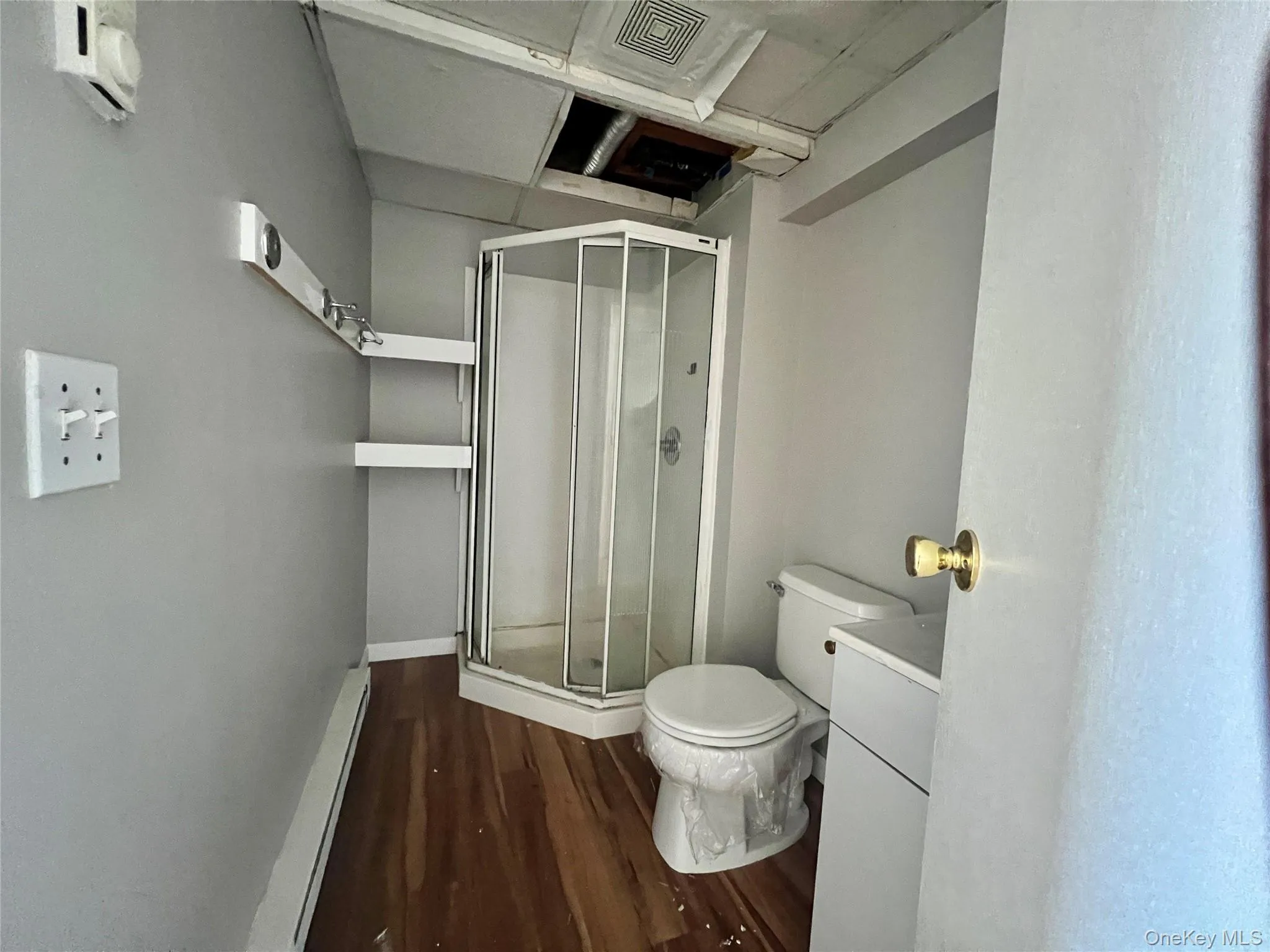 119 Holbrook Road, Brookhaven, NY, 6 Bedrooms Bedrooms, 12 Rooms Rooms,4 BathroomsBathrooms,Residential,For Rent,Holbrook,0,1021524 119 Holbrook Road, Brookhaven, NY, 6 Bedrooms Bedrooms, 12 Rooms Rooms,4 BathroomsBathrooms,Residential,For Rent,Holbrook,0,1021524