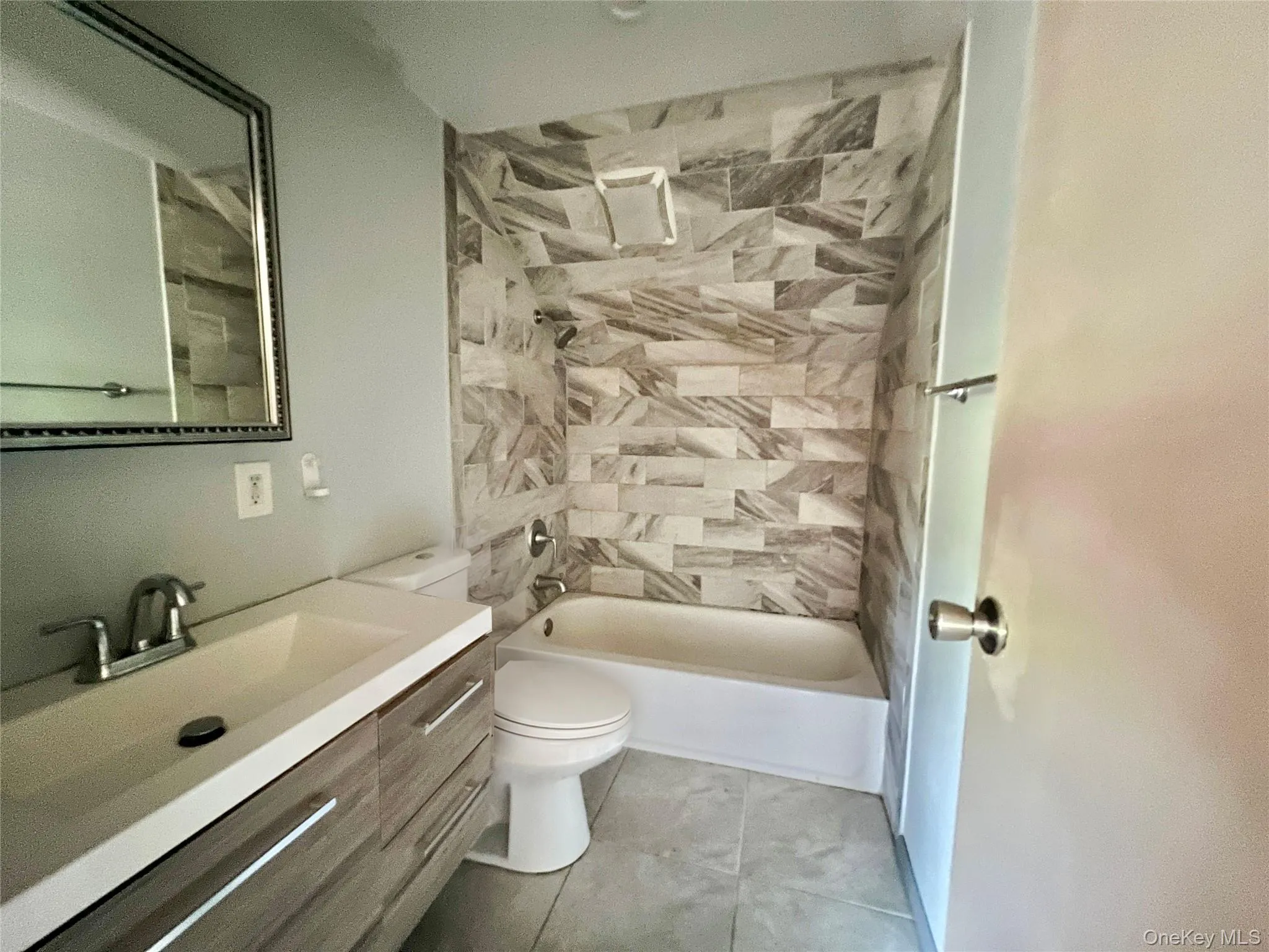 119 Holbrook Road, Brookhaven, NY, 6 Bedrooms Bedrooms, 12 Rooms Rooms,4 BathroomsBathrooms,Residential,For Rent,Holbrook,0,1021524 119 Holbrook Road, Brookhaven, NY, 6 Bedrooms Bedrooms, 12 Rooms Rooms,4 BathroomsBathrooms,Residential,For Rent,Holbrook,0,1021524