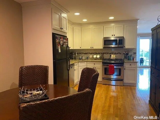 143 Broadway, Long Beach, NY, 3 Bedrooms Bedrooms, 7 Rooms Rooms,2 BathroomsBathrooms,Residential Lease,For Rent,Broadway,0,1021530 143 Broadway, Long Beach, NY, 3 Bedrooms Bedrooms, 7 Rooms Rooms,2 BathroomsBathrooms,Residential Lease,For Rent,Broadway,0,1021530