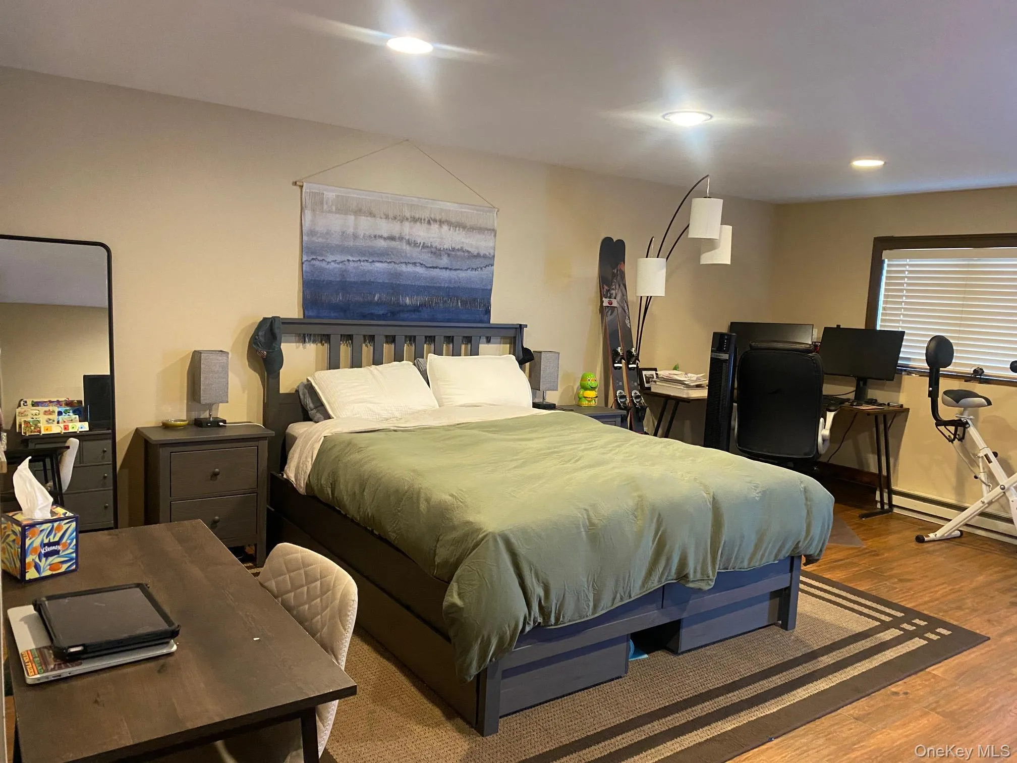 143 Broadway, Long Beach, NY, 3 Bedrooms Bedrooms, 7 Rooms Rooms,2 BathroomsBathrooms,Residential Lease,For Rent,Broadway,0,1021530 143 Broadway, Long Beach, NY, 3 Bedrooms Bedrooms, 7 Rooms Rooms,2 BathroomsBathrooms,Residential Lease,For Rent,Broadway,0,1021530