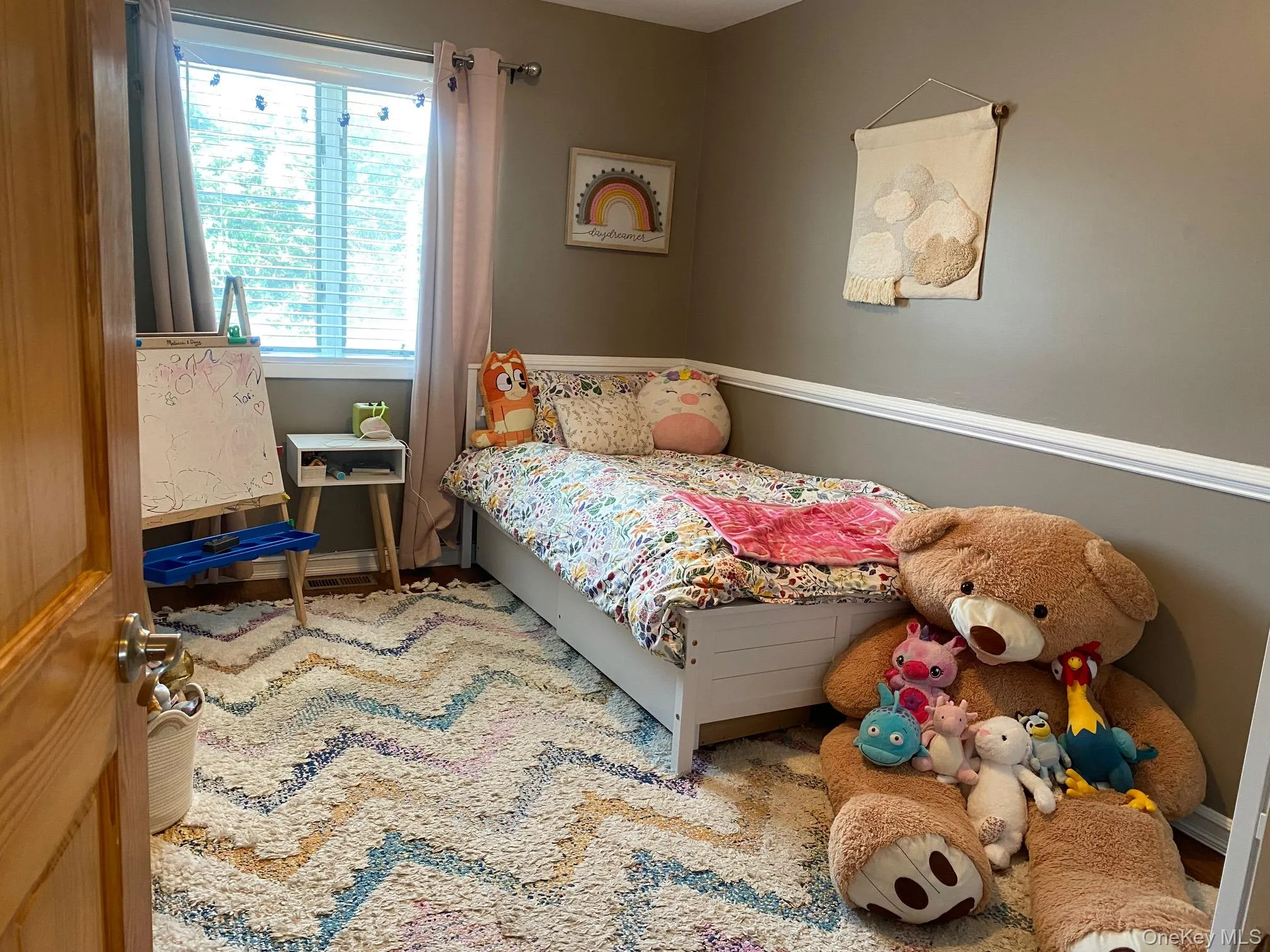 143 Broadway, Long Beach, NY, 3 Bedrooms Bedrooms, 7 Rooms Rooms,2 BathroomsBathrooms,Residential Lease,For Rent,Broadway,0,1021530 143 Broadway, Long Beach, NY, 3 Bedrooms Bedrooms, 7 Rooms Rooms,2 BathroomsBathrooms,Residential Lease,For Rent,Broadway,0,1021530