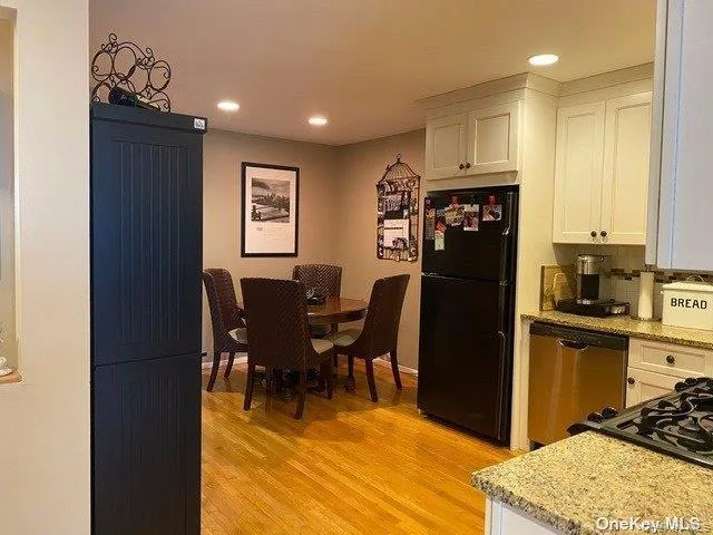 143 Broadway, Long Beach, NY, 3 Bedrooms Bedrooms, 7 Rooms Rooms,2 BathroomsBathrooms,Residential Lease,For Rent,Broadway,0,1021530 143 Broadway, Long Beach, NY, 3 Bedrooms Bedrooms, 7 Rooms Rooms,2 BathroomsBathrooms,Residential Lease,For Rent,Broadway,0,1021530