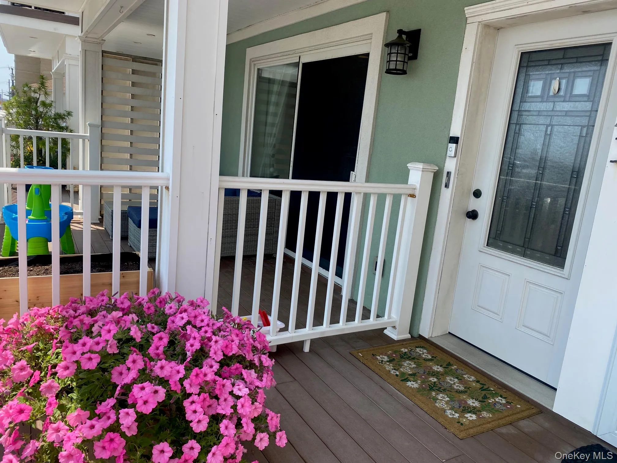 143 Broadway, Long Beach, NY, 3 Bedrooms Bedrooms, 7 Rooms Rooms,2 BathroomsBathrooms,Residential Lease,For Rent,Broadway,0,1021530 143 Broadway, Long Beach, NY, 3 Bedrooms Bedrooms, 7 Rooms Rooms,2 BathroomsBathrooms,Residential Lease,For Rent,Broadway,0,1021530