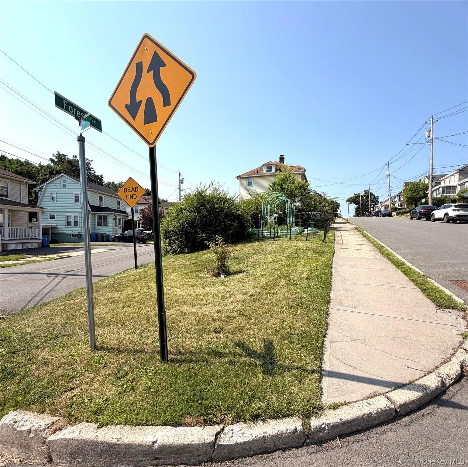 8 Forest Avenue, Middletown, NY, 2 Bedrooms Bedrooms, 5 Rooms Rooms,2 BathroomsBathrooms,Residential,For Rent,Forest,0,1021532 8 Forest Avenue, Middletown, NY, 2 Bedrooms Bedrooms, 5 Rooms Rooms,2 BathroomsBathrooms,Residential,For Rent,Forest,0,1021532