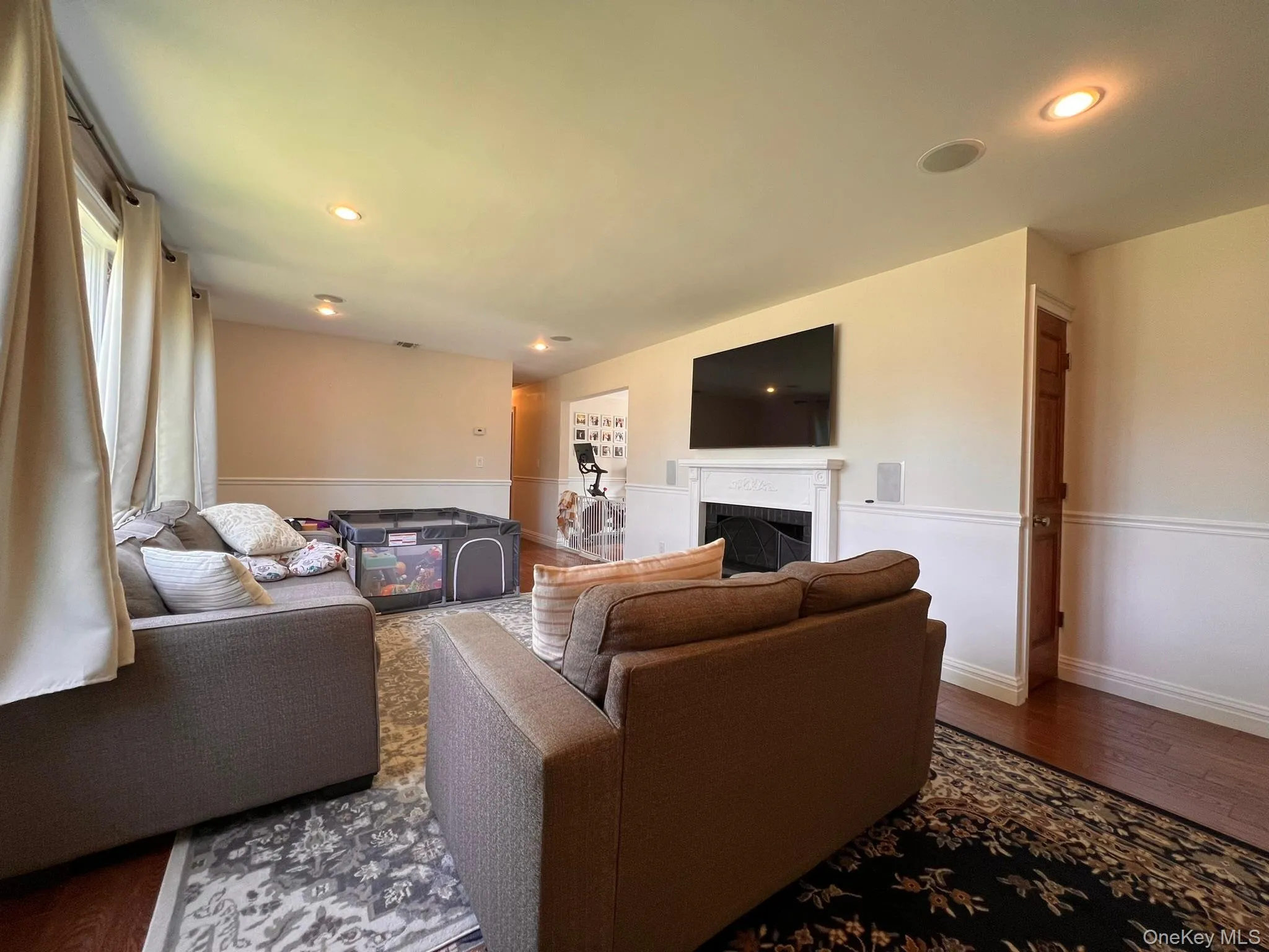 2 Nassau Road, Oyster Bay, NY, 3 Bedrooms Bedrooms, 6 Rooms Rooms,2 BathroomsBathrooms,Residential Lease,For Rent,Nassau,0,1021534 2 Nassau Road, Oyster Bay, NY, 3 Bedrooms Bedrooms, 6 Rooms Rooms,2 BathroomsBathrooms,Residential Lease,For Rent,Nassau,0,1021534