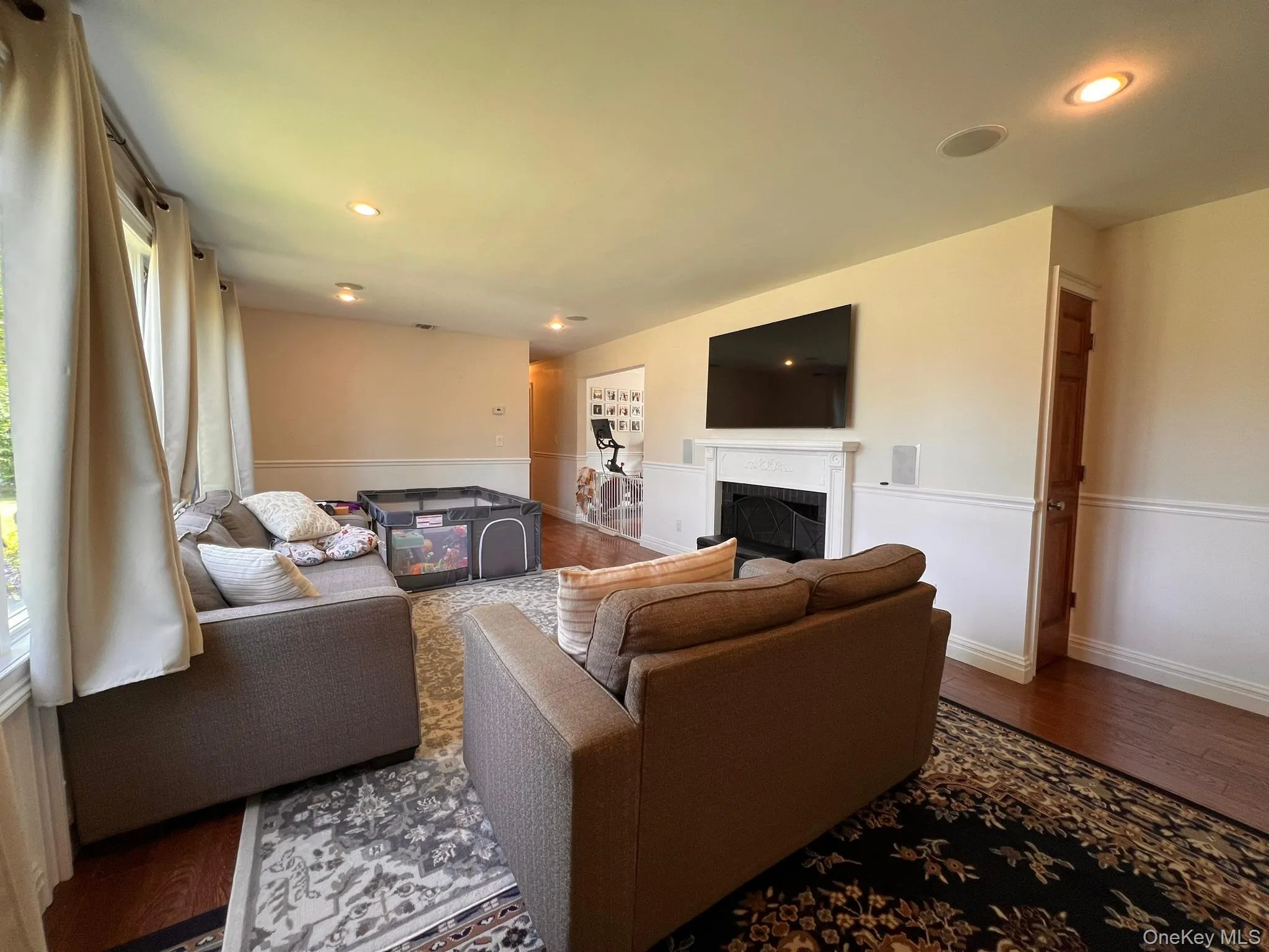 2 Nassau Road, Oyster Bay, NY, 3 Bedrooms Bedrooms, 6 Rooms Rooms,2 BathroomsBathrooms,Residential Lease,For Rent,Nassau,0,1021534 2 Nassau Road, Oyster Bay, NY, 3 Bedrooms Bedrooms, 6 Rooms Rooms,2 BathroomsBathrooms,Residential Lease,For Rent,Nassau,0,1021534