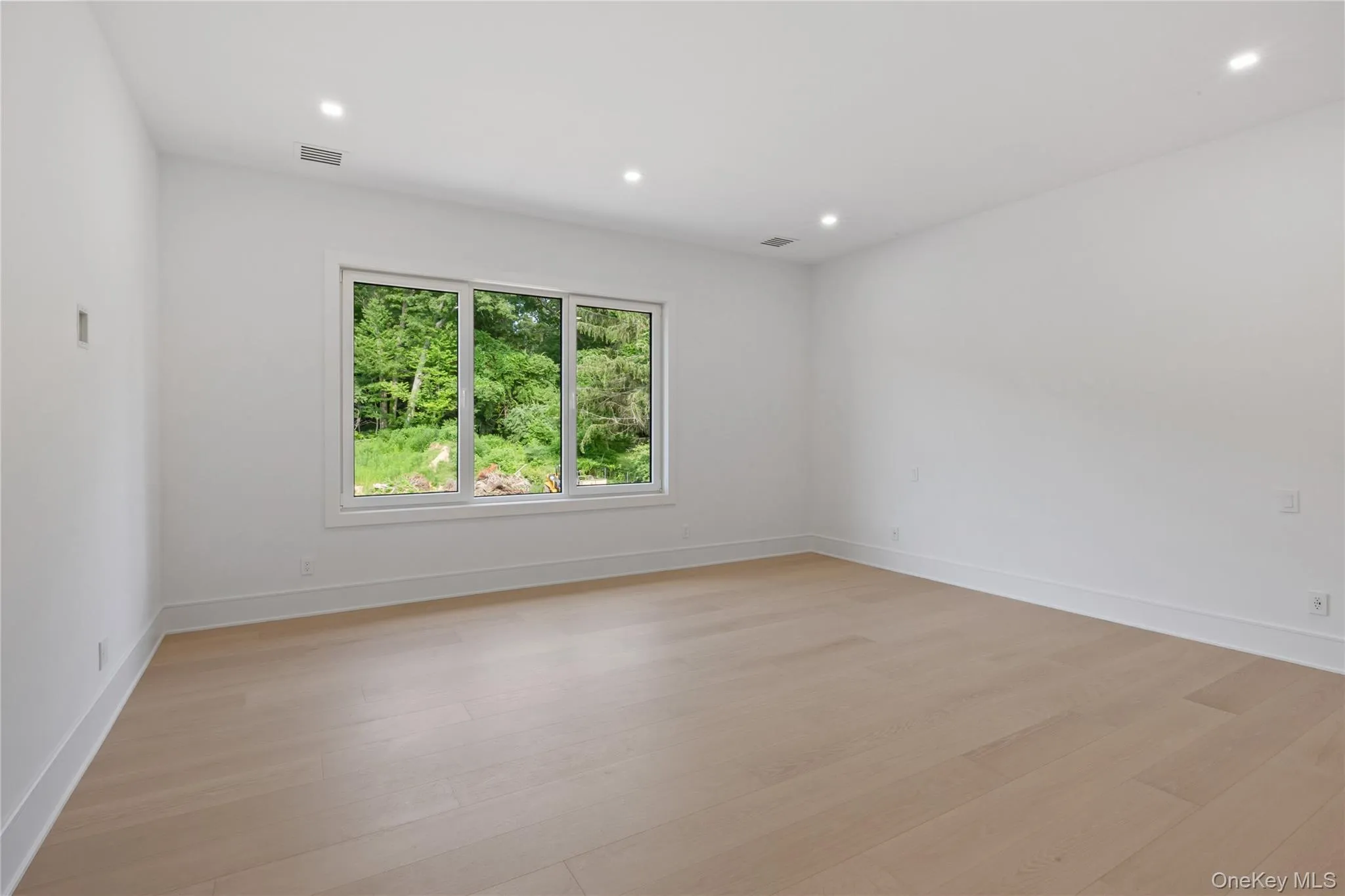 5 Somner Drive, Babylon, NY, 6 Bedrooms Bedrooms, 10 Rooms Rooms,6 BathroomsBathrooms,Residential,For Rent,Somner,0,1021536 5 Somner Drive, Babylon, NY, 6 Bedrooms Bedrooms, 10 Rooms Rooms,6 BathroomsBathrooms,Residential,For Rent,Somner,0,1021536