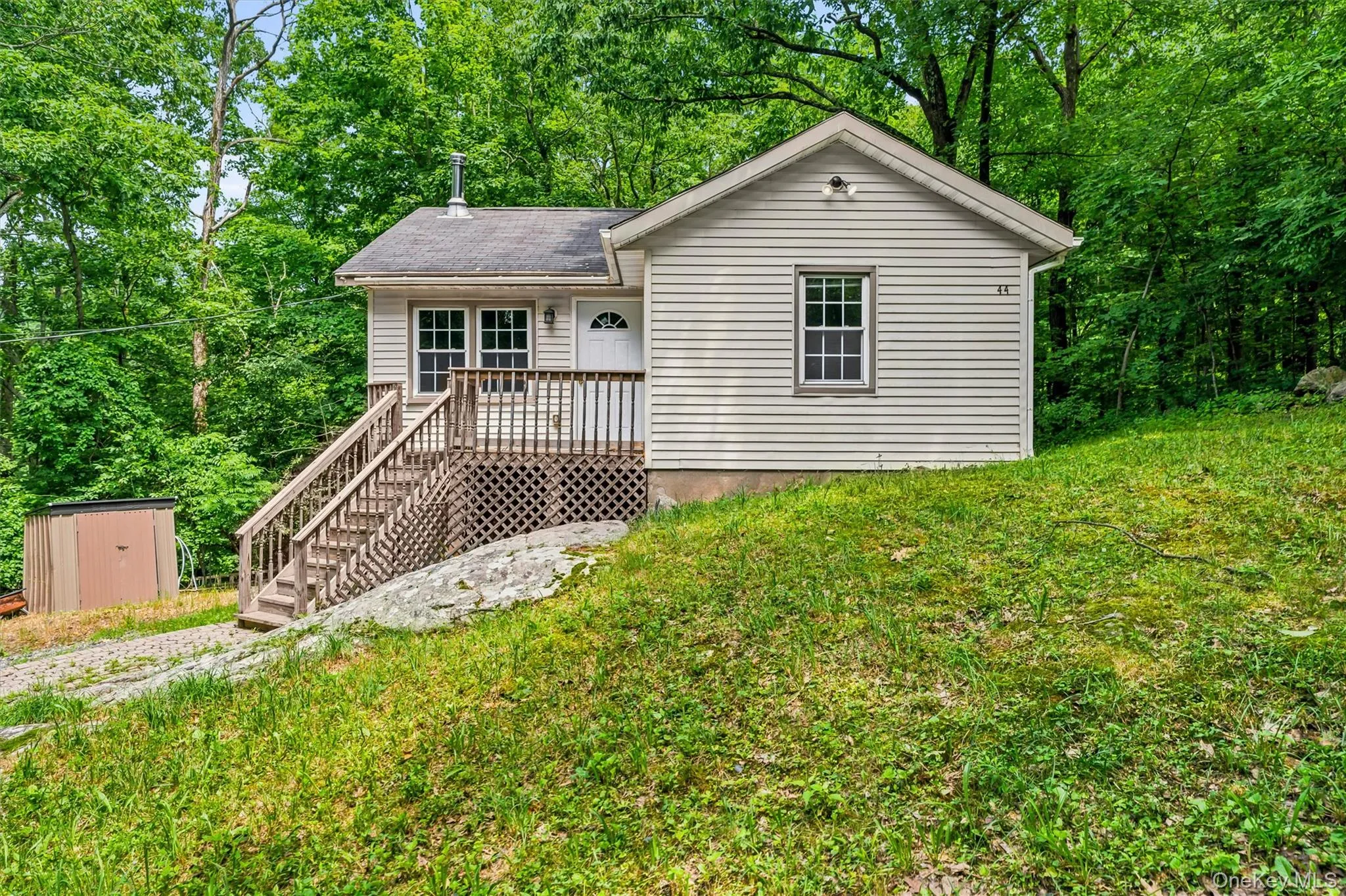 44 Cooper Road, Warwick (town), NY, 2 Bedrooms Bedrooms, 7 Rooms Rooms,2 BathroomsBathrooms,Residential,For Rent,Cooper,0,1021537 44 Cooper Road, Warwick (town), NY, 2 Bedrooms Bedrooms, 7 Rooms Rooms,2 BathroomsBathrooms,Residential,For Rent,Cooper,0,1021537