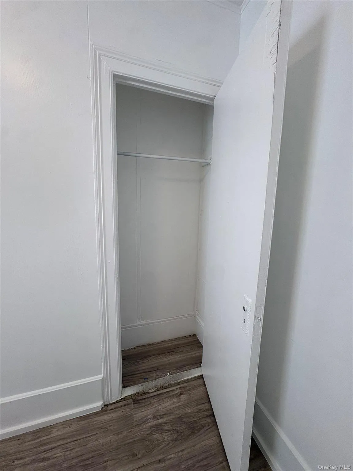 4027 Edson Avenue, New York, NY, 4 Bedrooms Bedrooms, 7 Rooms Rooms,1 BathroomBathrooms,Residential Lease,For Rent,Edson,0,1021540 4027 Edson Avenue, New York, NY, 4 Bedrooms Bedrooms, 7 Rooms Rooms,1 BathroomBathrooms,Residential Lease,For Rent,Edson,0,1021540