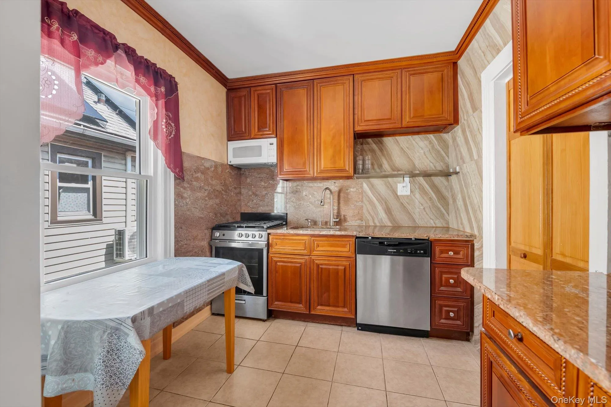 102-06 63 Avenue, New York, NY, 2 Bedrooms Bedrooms, ,1 BathroomBathrooms,Residential Lease,For Rent,63,0,1021541 102-06 63 Avenue, New York, NY, 2 Bedrooms Bedrooms, ,1 BathroomBathrooms,Residential Lease,For Rent,63,0,1021541