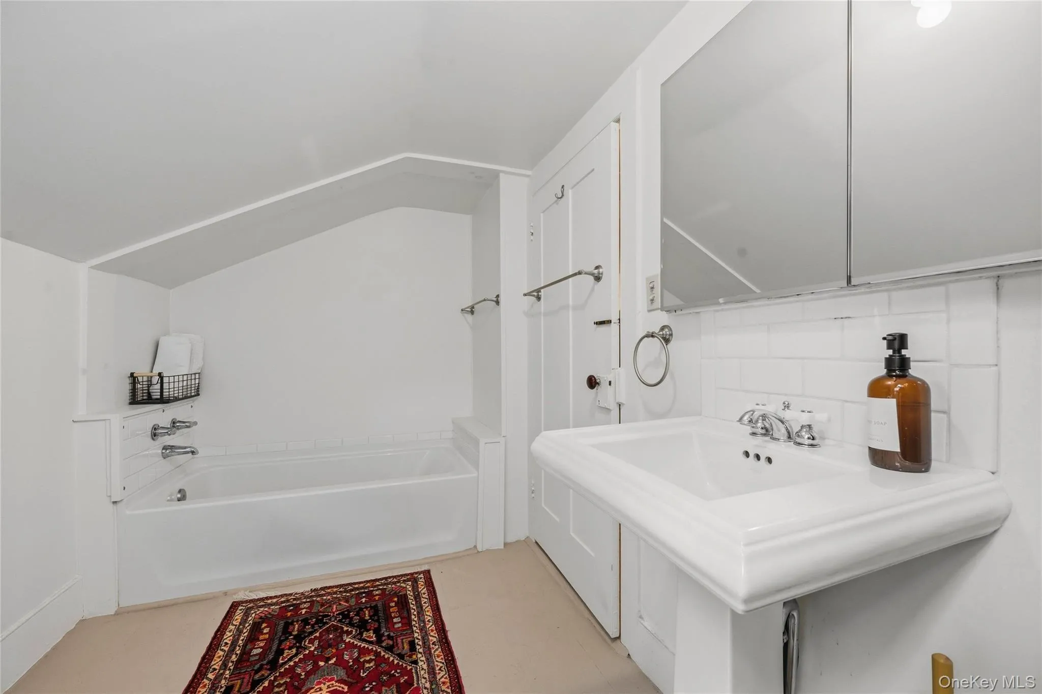 57 Parsonage Road, Cochecton, NY, 3 Bedrooms Bedrooms, 7 Rooms Rooms,1 BathroomBathrooms,Residential,For Rent,Parsonage,0,1021542 57 Parsonage Road, Cochecton, NY, 3 Bedrooms Bedrooms, 7 Rooms Rooms,1 BathroomBathrooms,Residential,For Rent,Parsonage,0,1021542