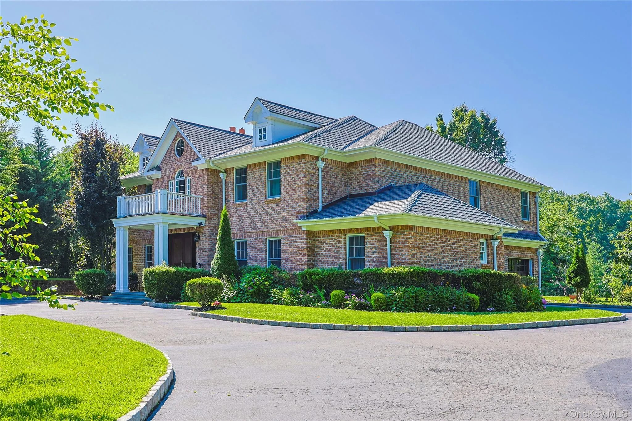 640 Bryant Avenue, North Hempstead, NY, 5 Bedrooms Bedrooms, 9 Rooms Rooms,6 BathroomsBathrooms,Residential,For Rent,Bryant,0,1021543 640 Bryant Avenue, North Hempstead, NY, 5 Bedrooms Bedrooms, 9 Rooms Rooms,6 BathroomsBathrooms,Residential,For Rent,Bryant,0,1021543