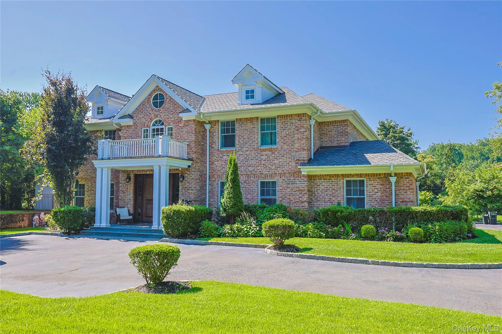 640 Bryant Avenue, North Hempstead, NY, 5 Bedrooms Bedrooms, 9 Rooms Rooms,6 BathroomsBathrooms,Residential,For Rent,Bryant,0,1021543 640 Bryant Avenue, North Hempstead, NY, 5 Bedrooms Bedrooms, 9 Rooms Rooms,6 BathroomsBathrooms,Residential,For Rent,Bryant,0,1021543