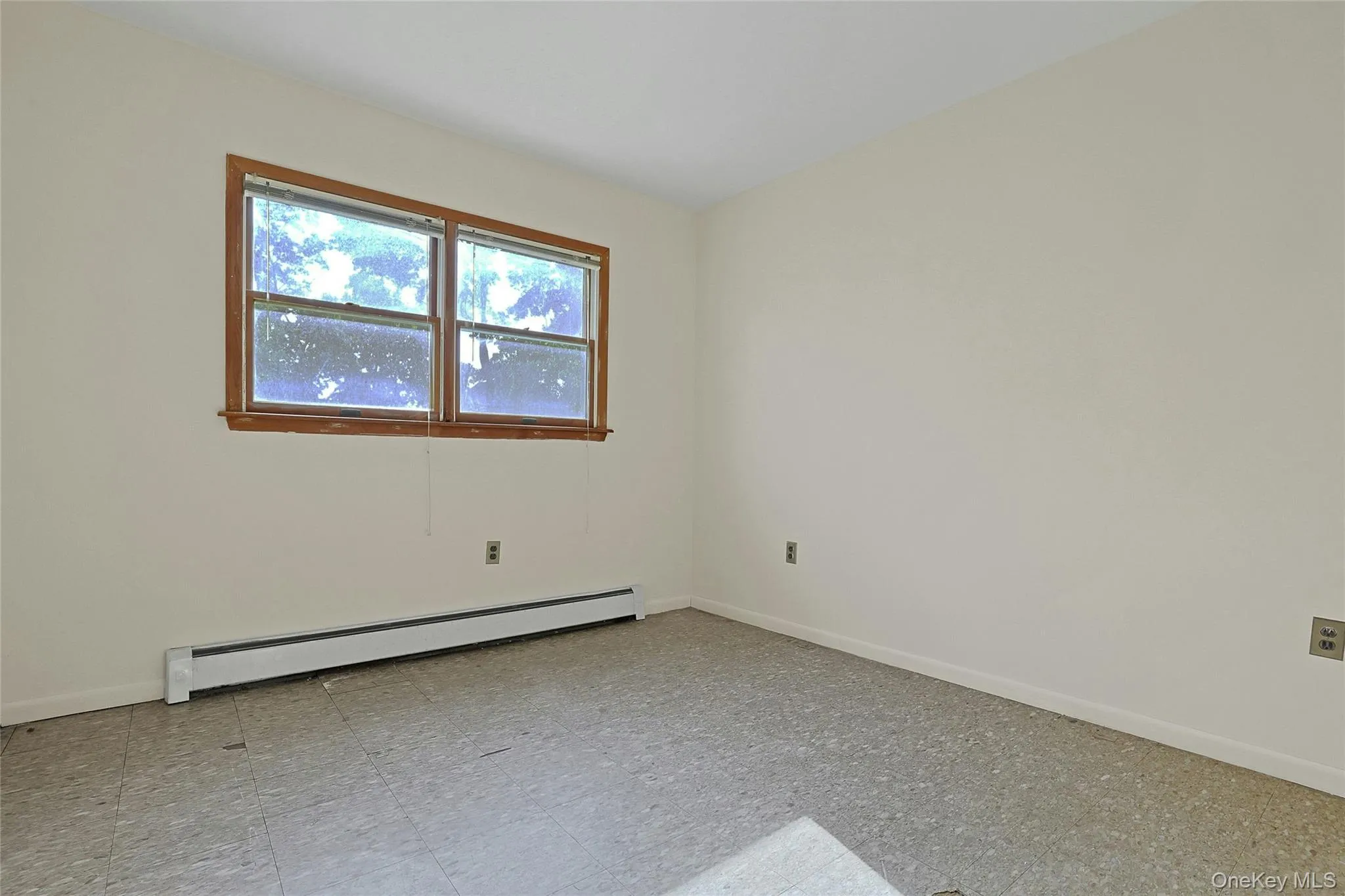 38 Allison Avenue, Stony Point, NY, 3 Bedrooms Bedrooms, 6 Rooms Rooms,1 BathroomBathrooms,Residential,For Rent,Allison,0,1021544 38 Allison Avenue, Stony Point, NY, 3 Bedrooms Bedrooms, 6 Rooms Rooms,1 BathroomBathrooms,Residential,For Rent,Allison,0,1021544