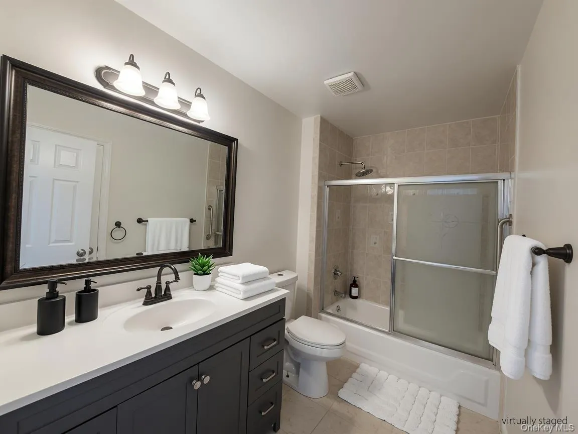62 Creekside Cir, Ramapo, NY, 3 Bedrooms Bedrooms, 8 Rooms Rooms,1 BathroomBathrooms,Residential,For Rent,Creekside Cir,0,1021550 62 Creekside Cir, Ramapo, NY, 3 Bedrooms Bedrooms, 8 Rooms Rooms,1 BathroomBathrooms,Residential,For Rent,Creekside Cir,0,1021550