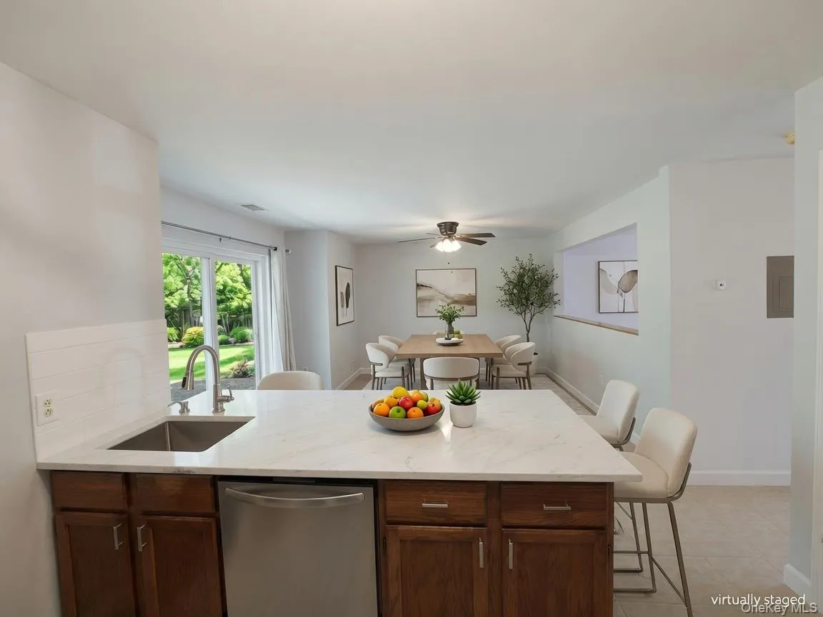 62 Creekside Cir, Ramapo, NY, 3 Bedrooms Bedrooms, 8 Rooms Rooms,1 BathroomBathrooms,Residential,For Rent,Creekside Cir,0,1021550 62 Creekside Cir, Ramapo, NY, 3 Bedrooms Bedrooms, 8 Rooms Rooms,1 BathroomBathrooms,Residential,For Rent,Creekside Cir,0,1021550