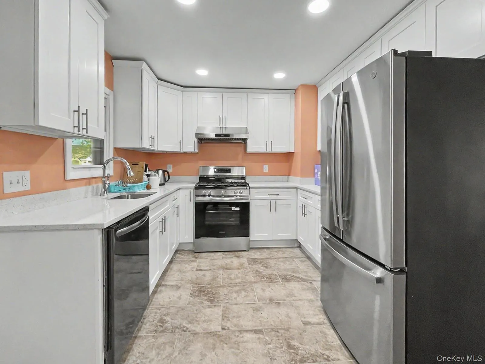 25 Independence Avenue, Middletown, NY, 4 Bedrooms Bedrooms, 7 Rooms Rooms,2 BathroomsBathrooms,Residential,For Rent,Independence,0,1021551 25 Independence Avenue, Middletown, NY, 4 Bedrooms Bedrooms, 7 Rooms Rooms,2 BathroomsBathrooms,Residential,For Rent,Independence,0,1021551