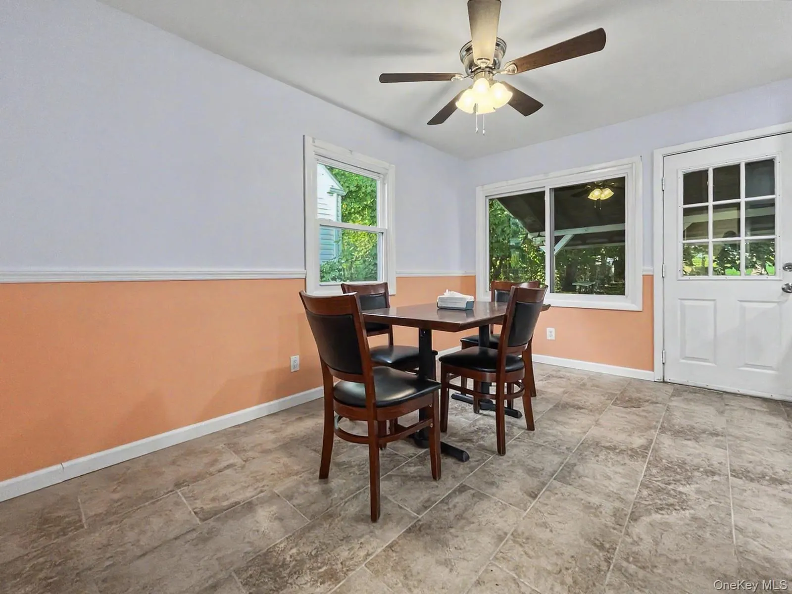 25 Independence Avenue, Middletown, NY, 4 Bedrooms Bedrooms, 7 Rooms Rooms,2 BathroomsBathrooms,Residential,For Rent,Independence,0,1021551 25 Independence Avenue, Middletown, NY, 4 Bedrooms Bedrooms, 7 Rooms Rooms,2 BathroomsBathrooms,Residential,For Rent,Independence,0,1021551