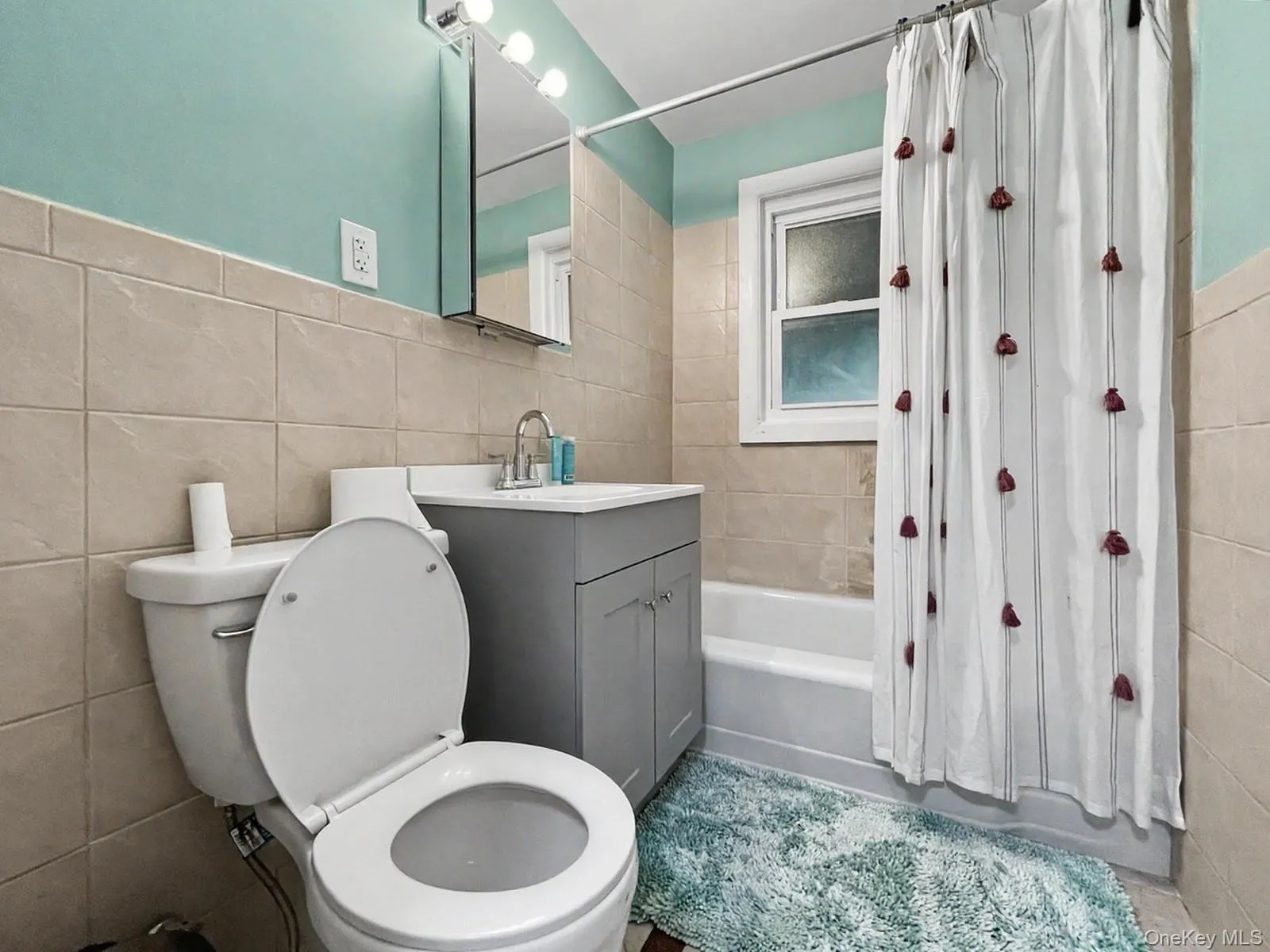 25 Independence Avenue, Middletown, NY, 4 Bedrooms Bedrooms, 7 Rooms Rooms,2 BathroomsBathrooms,Residential,For Rent,Independence,0,1021551 25 Independence Avenue, Middletown, NY, 4 Bedrooms Bedrooms, 7 Rooms Rooms,2 BathroomsBathrooms,Residential,For Rent,Independence,0,1021551