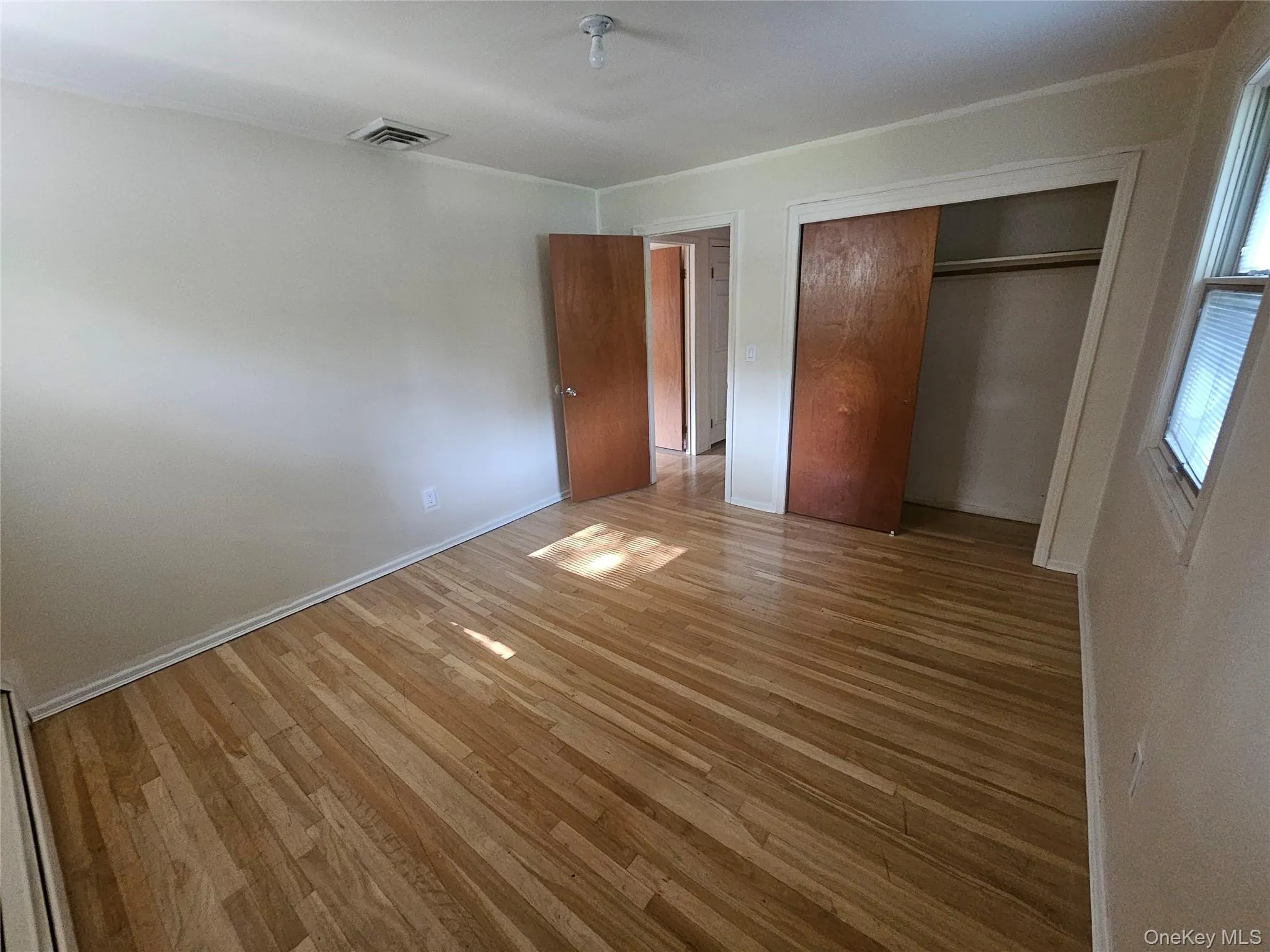 4 Behrendt Drive, Orangetown, NY, 4 Bedrooms Bedrooms, 8 Rooms Rooms,2 BathroomsBathrooms,Residential Lease,For Rent,Behrendt,0,1021553 4 Behrendt Drive, Orangetown, NY, 4 Bedrooms Bedrooms, 8 Rooms Rooms,2 BathroomsBathrooms,Residential Lease,For Rent,Behrendt,0,1021553