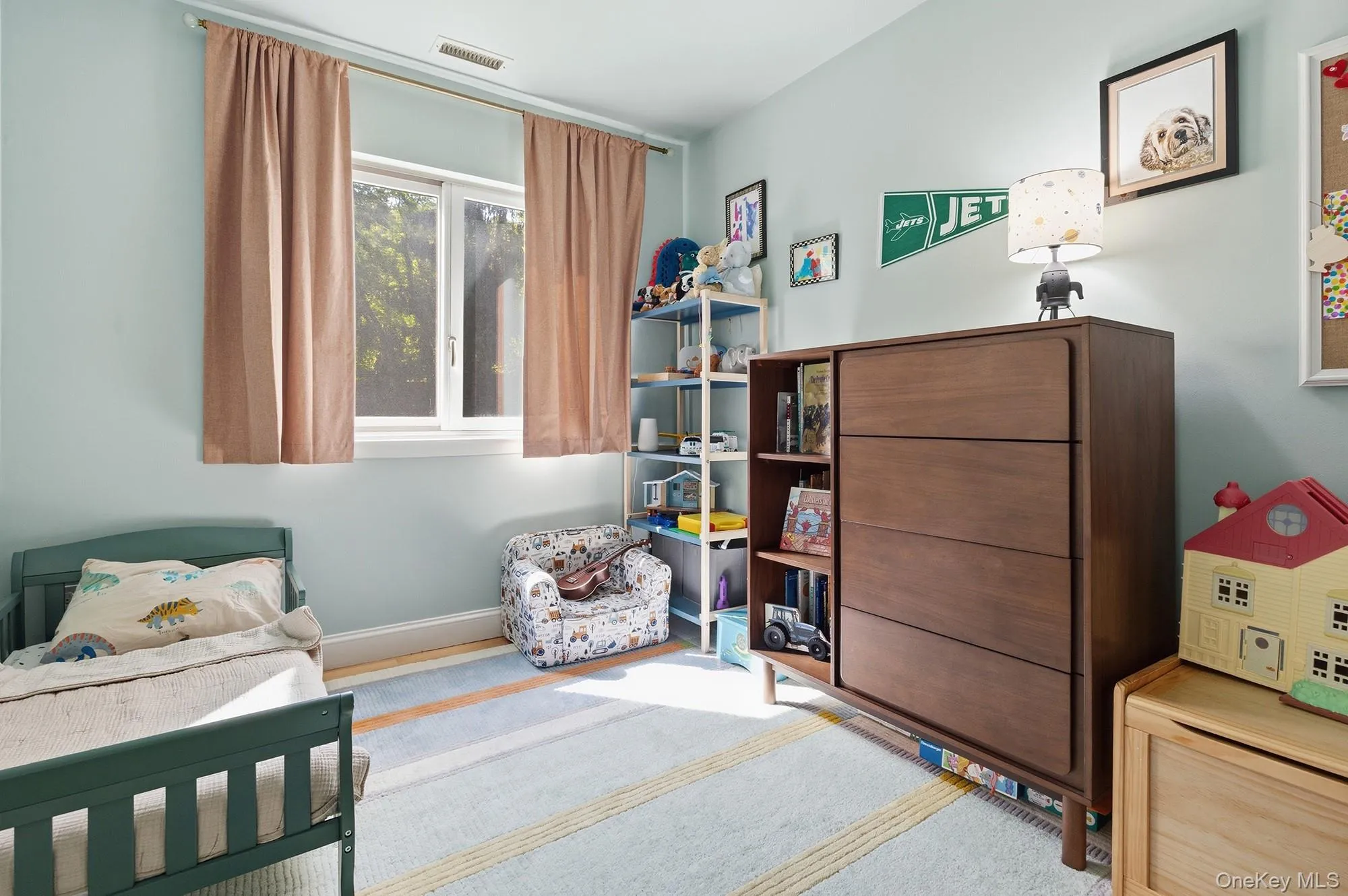 Bedroom Bedroom