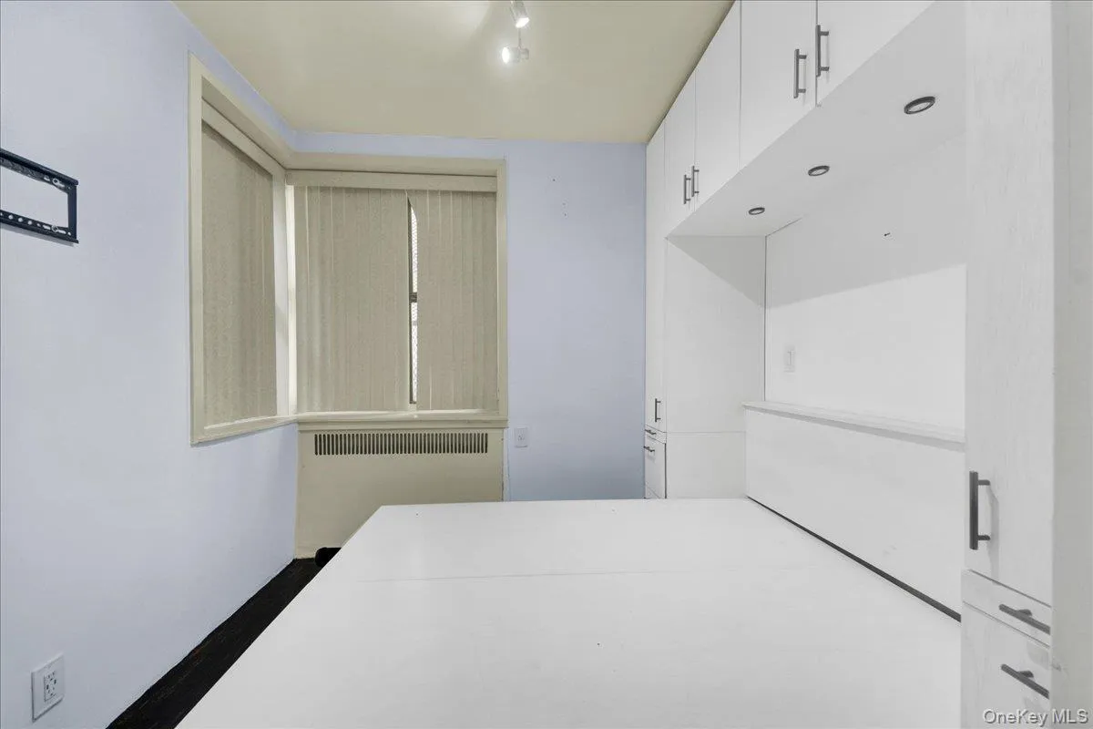 1200 Woodycrest Avenue, New York, NY, 4 Rooms Rooms,1 BathroomBathrooms,Residential,For Rent,Woodycrest,0,1021556 1200 Woodycrest Avenue, New York, NY, 4 Rooms Rooms,1 BathroomBathrooms,Residential,For Rent,Woodycrest,0,1021556