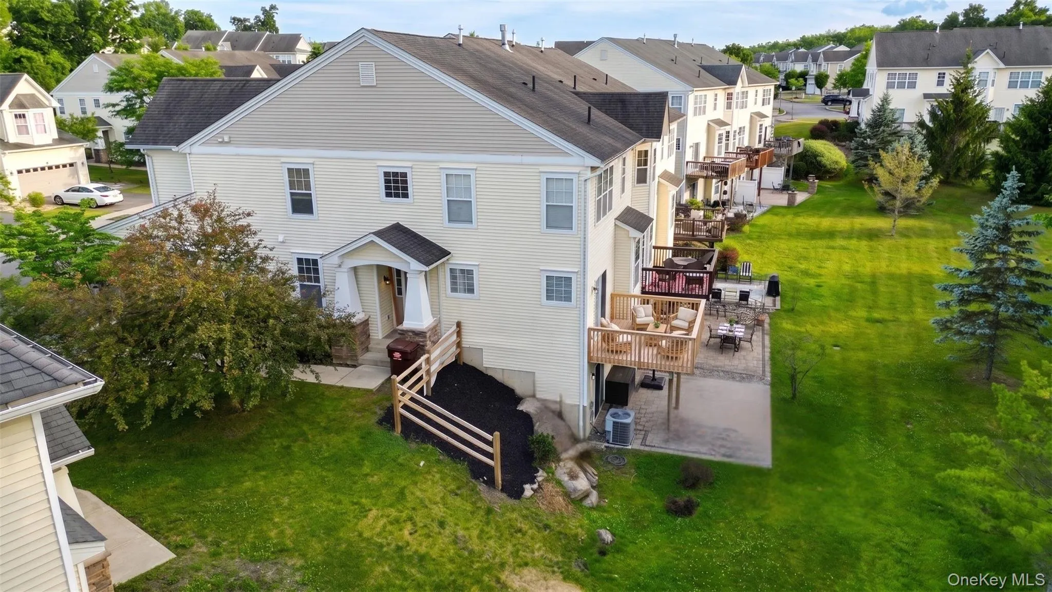 11 Avoncroft Lane, Middletown, NY, 3 Bedrooms Bedrooms, 8 Rooms Rooms,3 BathroomsBathrooms,Residential,For Rent,Avoncroft,0,1021557 11 Avoncroft Lane, Middletown, NY, 3 Bedrooms Bedrooms, 8 Rooms Rooms,3 BathroomsBathrooms,Residential,For Rent,Avoncroft,0,1021557