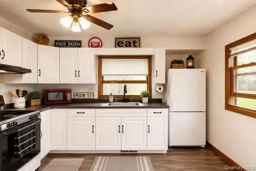53 Main Street, Mamakating, NY, 3 Bedrooms Bedrooms, 7 Rooms Rooms,1 BathroomBathrooms,Residential,For Rent,Main,0,1021562 53 Main Street, Mamakating, NY, 3 Bedrooms Bedrooms, 7 Rooms Rooms,1 BathroomBathrooms,Residential,For Rent,Main,0,1021562