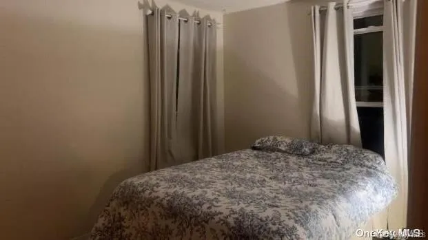 33 Deer Park Avenue, Babylon, NY, 1 Bedroom Bedrooms, 3 Rooms Rooms,1 BathroomBathrooms,Residential Lease,For Rent,Deer Park,0,1021564 33 Deer Park Avenue, Babylon, NY, 1 Bedroom Bedrooms, 3 Rooms Rooms,1 BathroomBathrooms,Residential Lease,For Rent,Deer Park,0,1021564