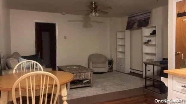 33 Deer Park Avenue, Babylon, NY, 1 Bedroom Bedrooms, 3 Rooms Rooms,1 BathroomBathrooms,Residential Lease,For Rent,Deer Park,0,1021564 33 Deer Park Avenue, Babylon, NY, 1 Bedroom Bedrooms, 3 Rooms Rooms,1 BathroomBathrooms,Residential Lease,For Rent,Deer Park,0,1021564