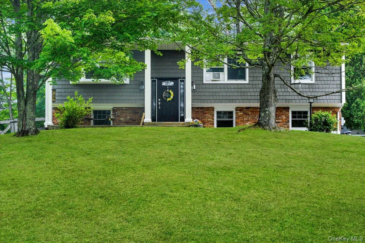 19 Saint Michaels Terrace, Carmel, NY, 3 Bedrooms Bedrooms, 8 Rooms Rooms,2 BathroomsBathrooms,Residential,For Rent,Saint Michaels,0,1021565 19 Saint Michaels Terrace, Carmel, NY, 3 Bedrooms Bedrooms, 8 Rooms Rooms,2 BathroomsBathrooms,Residential,For Rent,Saint Michaels,0,1021565