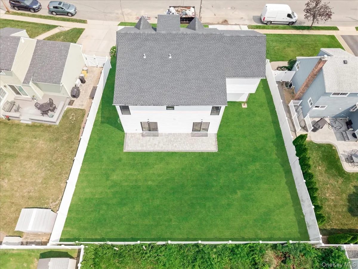 60 Westwood Road, Oyster Bay, NY, 6 Bedrooms Bedrooms, 10 Rooms Rooms,3 BathroomsBathrooms,Residential,For Rent,Westwood,0,1021568 60 Westwood Road, Oyster Bay, NY, 6 Bedrooms Bedrooms, 10 Rooms Rooms,3 BathroomsBathrooms,Residential,For Rent,Westwood,0,1021568