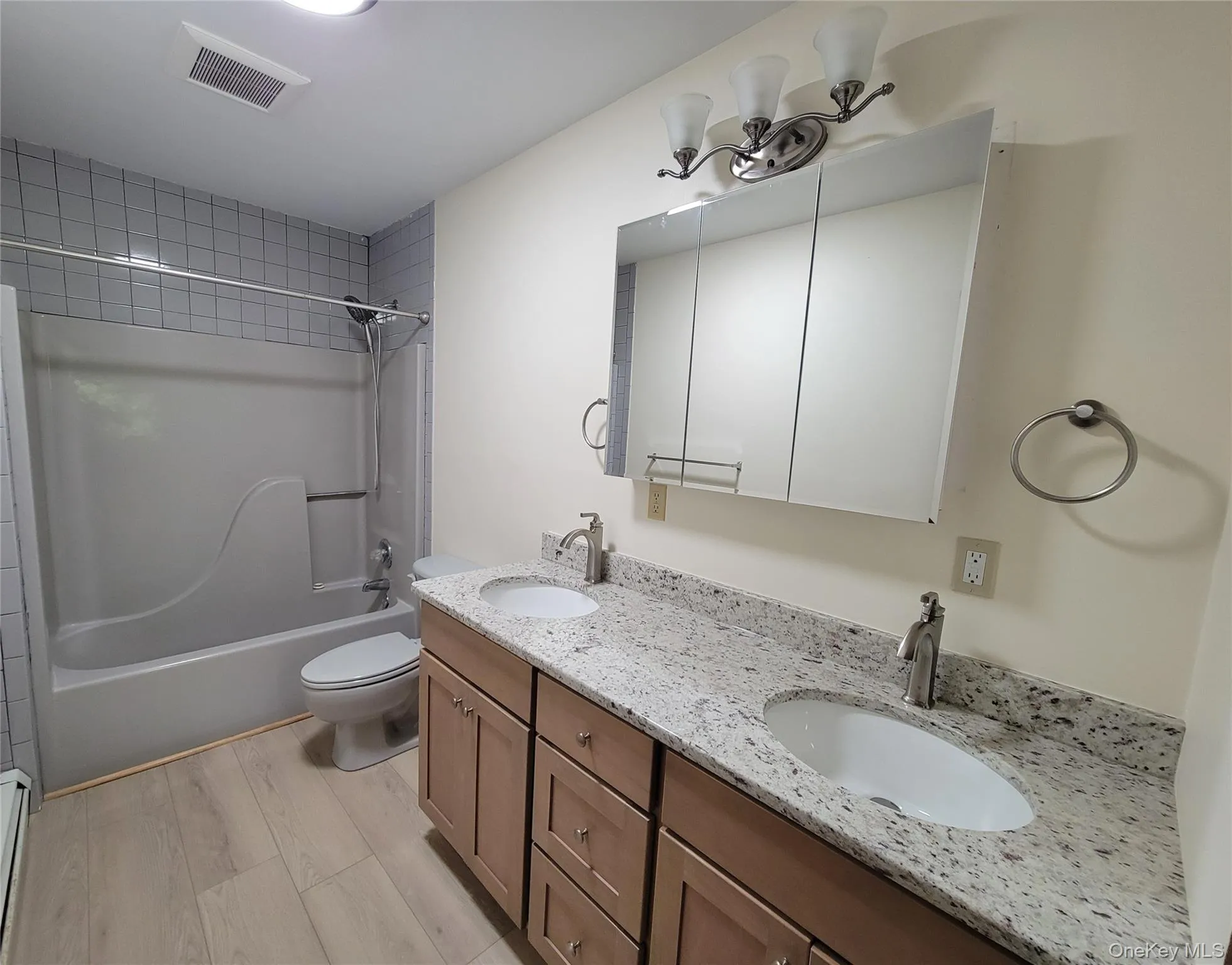 94 Plains Road, Montgomery, NY, 2 Bedrooms Bedrooms, 5 Rooms Rooms,1 BathroomBathrooms,Residential Lease,For Rent,Plains,0,1021573 94 Plains Road, Montgomery, NY, 2 Bedrooms Bedrooms, 5 Rooms Rooms,1 BathroomBathrooms,Residential Lease,For Rent,Plains,0,1021573