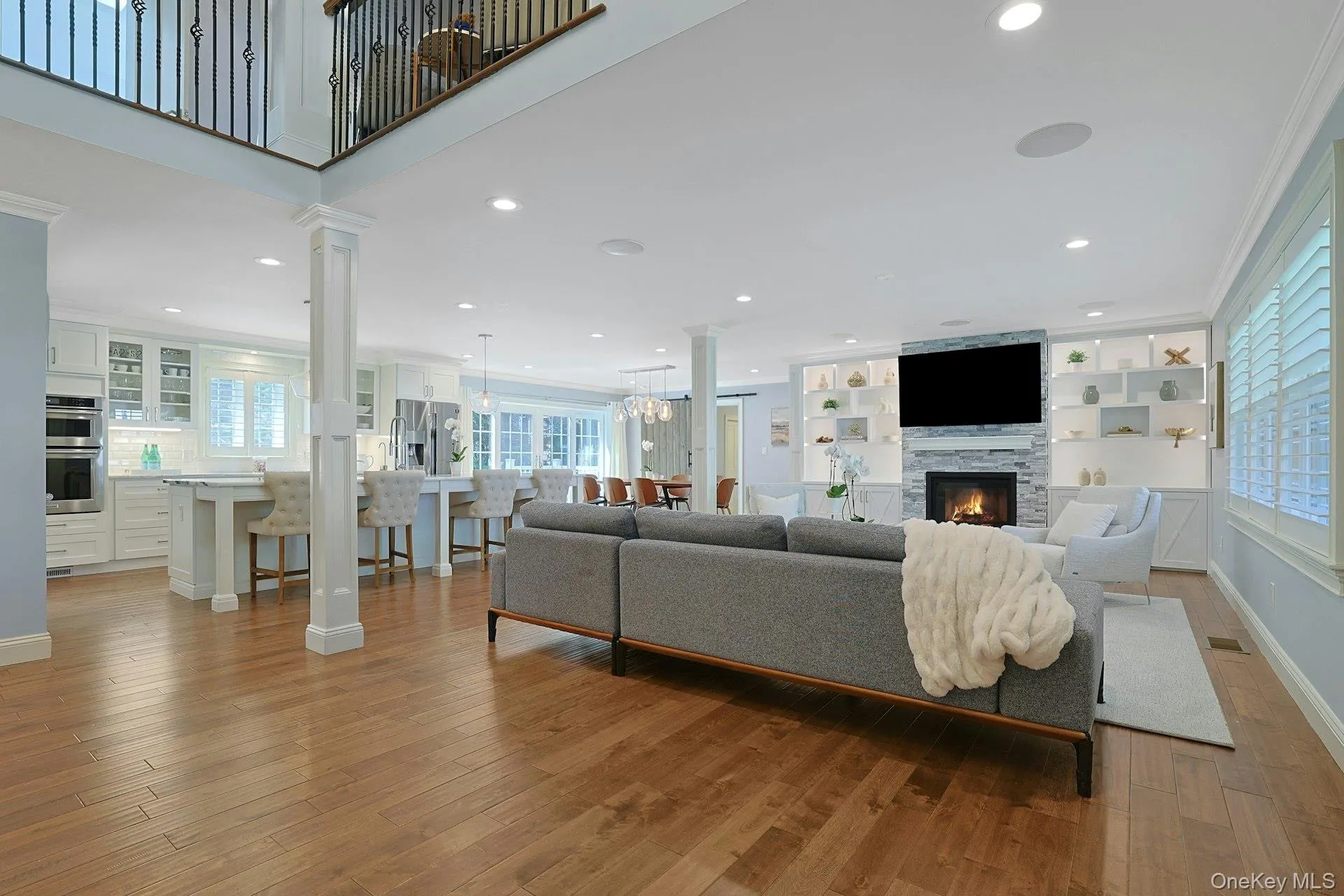 Seamless flow between the family room, dining area, and kitchen. Seamless flow between the family room, dining area, and kitchen.