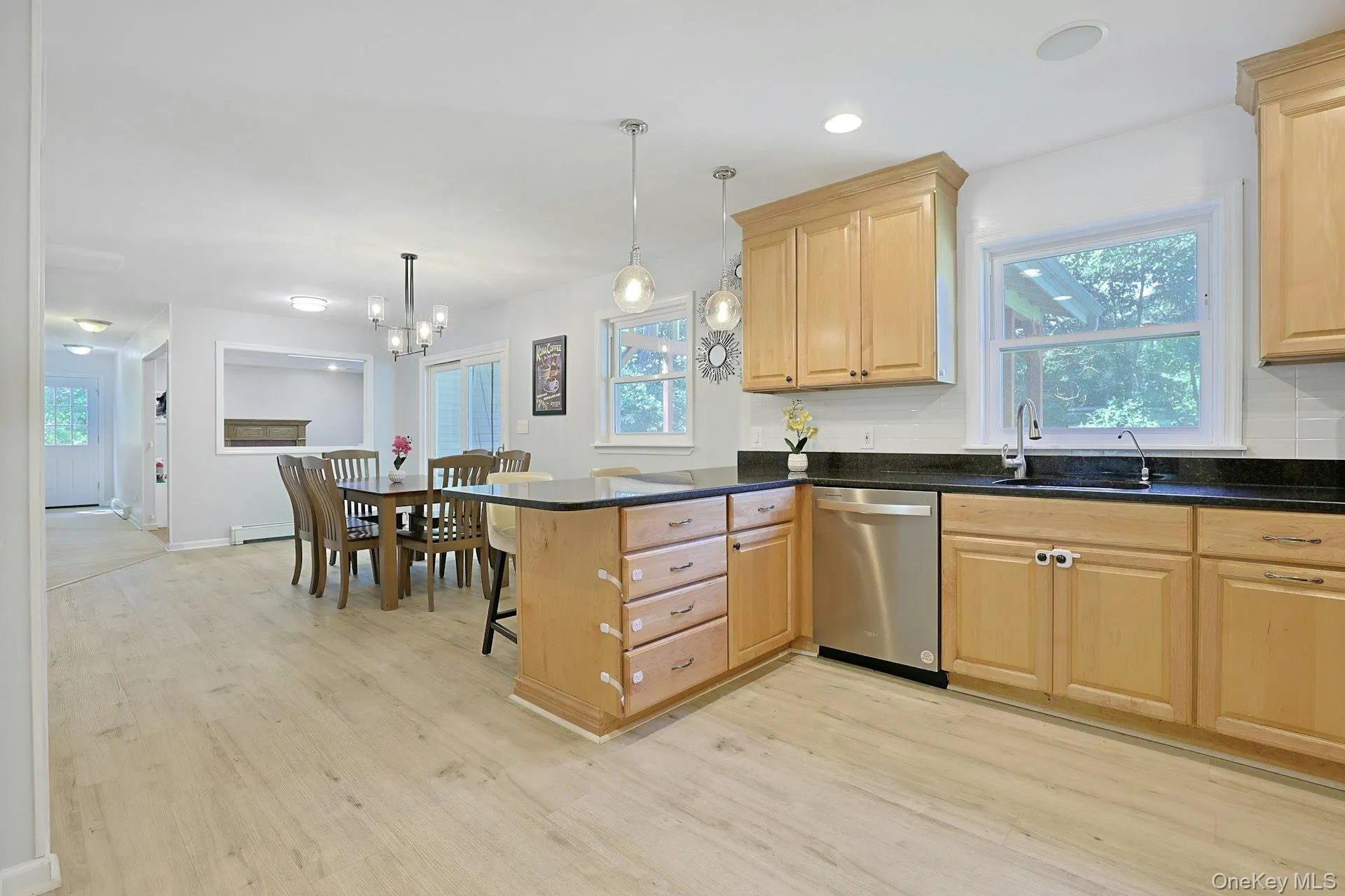10 Pepperill Court, Clarkstown, NY, 4 Bedrooms Bedrooms, 9 Rooms Rooms,2 BathroomsBathrooms,Residential,For Rent,Pepperill,0,1021575 10 Pepperill Court, Clarkstown, NY, 4 Bedrooms Bedrooms, 9 Rooms Rooms,2 BathroomsBathrooms,Residential,For Rent,Pepperill,0,1021575