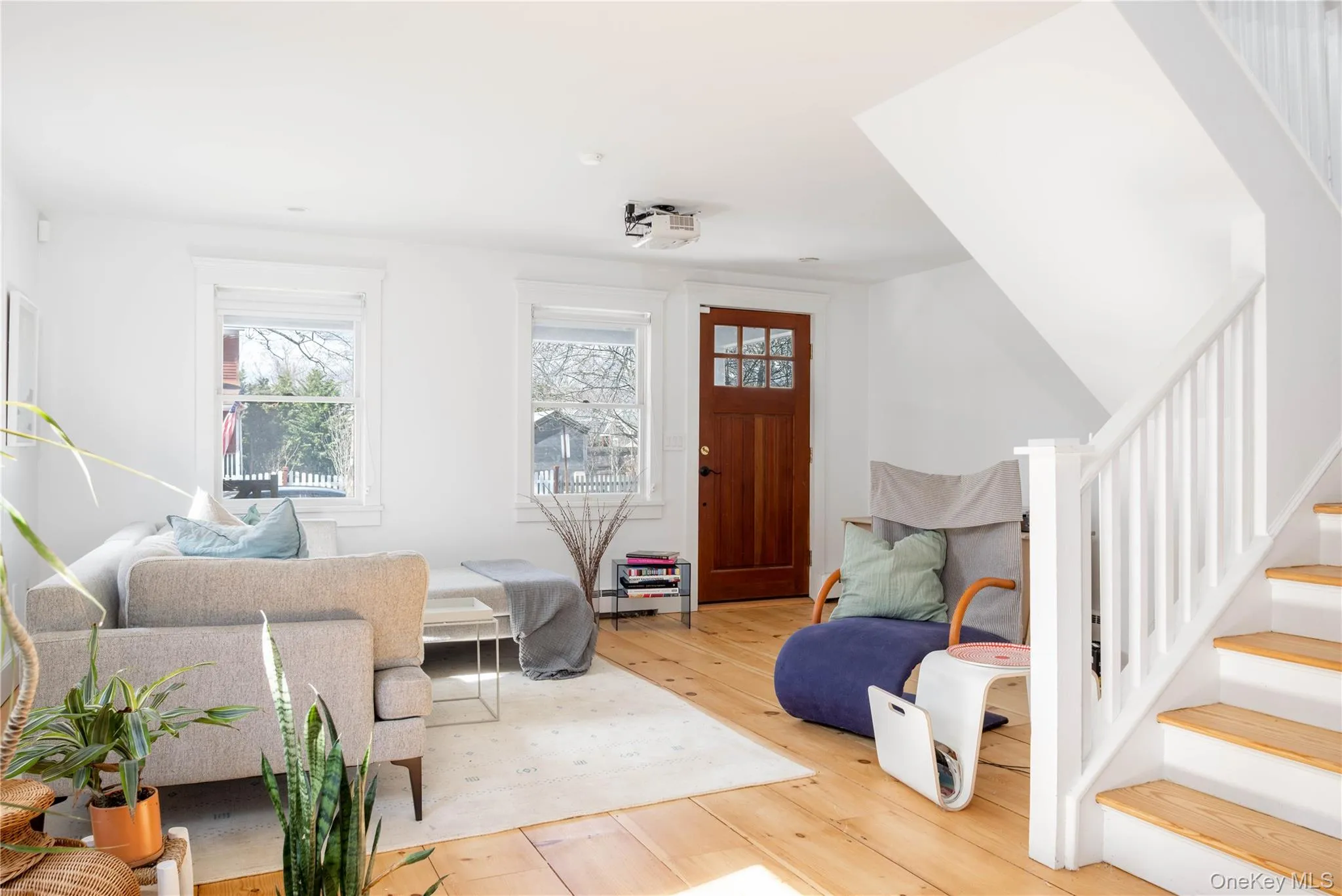 217 Center Street, Southold, NY, 3 Bedrooms Bedrooms, 6 Rooms Rooms,2 BathroomsBathrooms,Residential,For Rent,Center,0,1021578 217 Center Street, Southold, NY, 3 Bedrooms Bedrooms, 6 Rooms Rooms,2 BathroomsBathrooms,Residential,For Rent,Center,0,1021578
